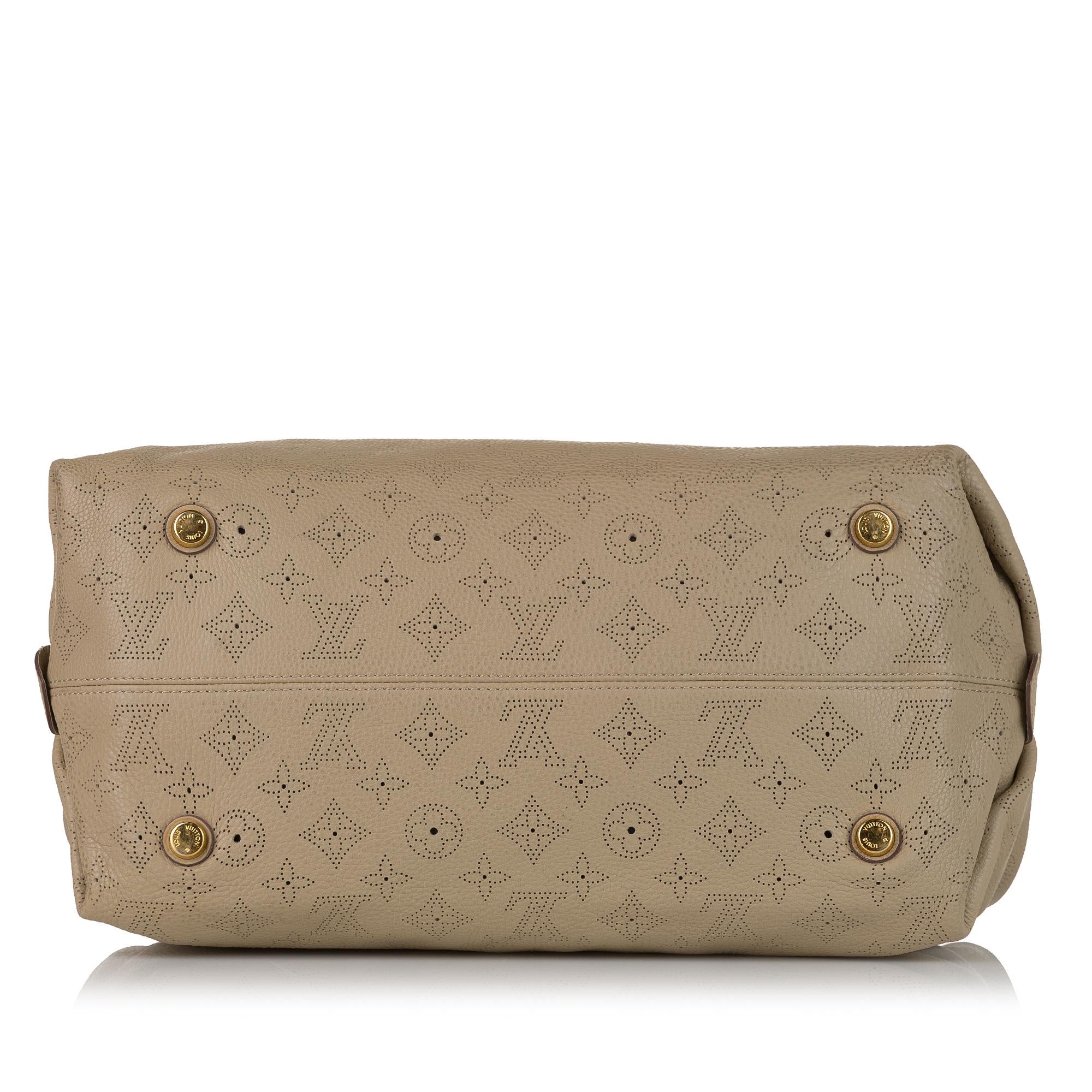 Louis Vuitton Mahina Galatea MM (SHG-37691)