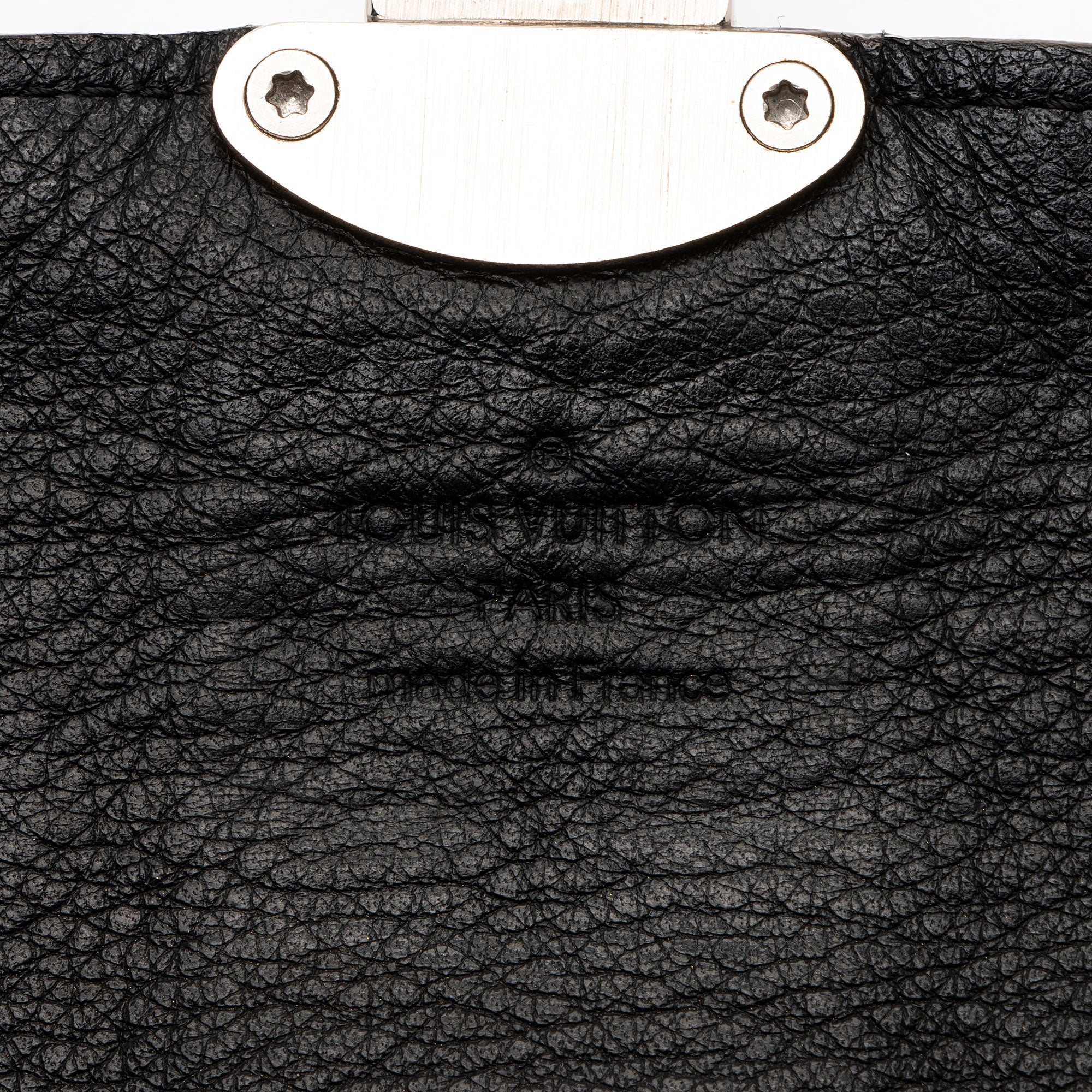 Louis Vuitton Mahina Leather Amelia Wallet (SHF-YicIHU)