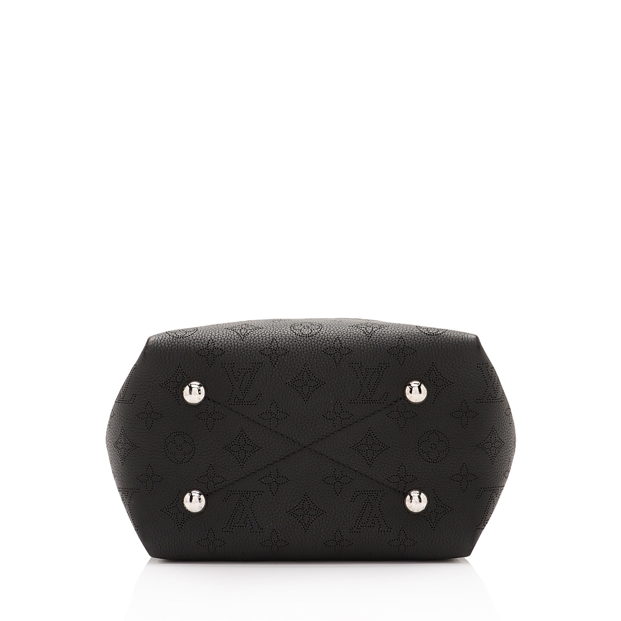 Louis Vuitton Mahina Leather Bella Bucket Bag (SHF-ZNwLJb)