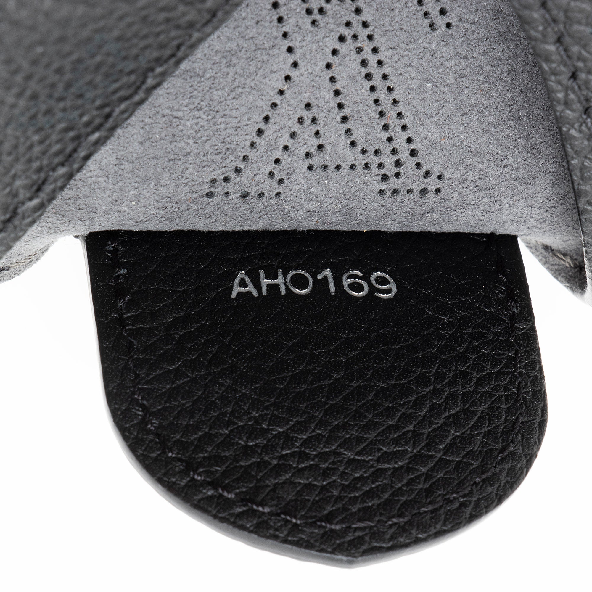 Louis Vuitton Mahina Leather Carmel Hobo