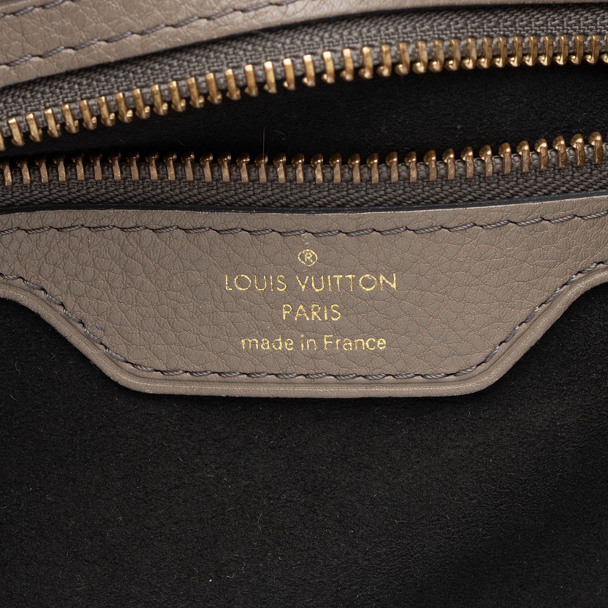 Louis Vuitton Mahina Leather Cirrus PM Satchel