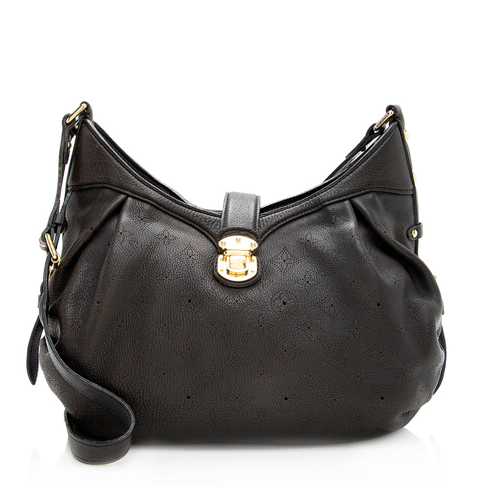 Louis Vuitton Mahina Leather XS Shoulder Bag (SHF-19109)