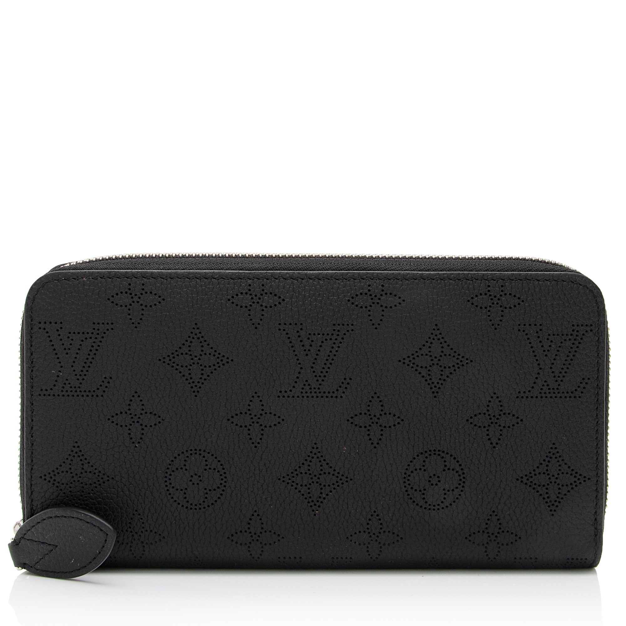 Louis Vuitton Mahina Leather Zippy Wallet (SHF-kZWV9m)