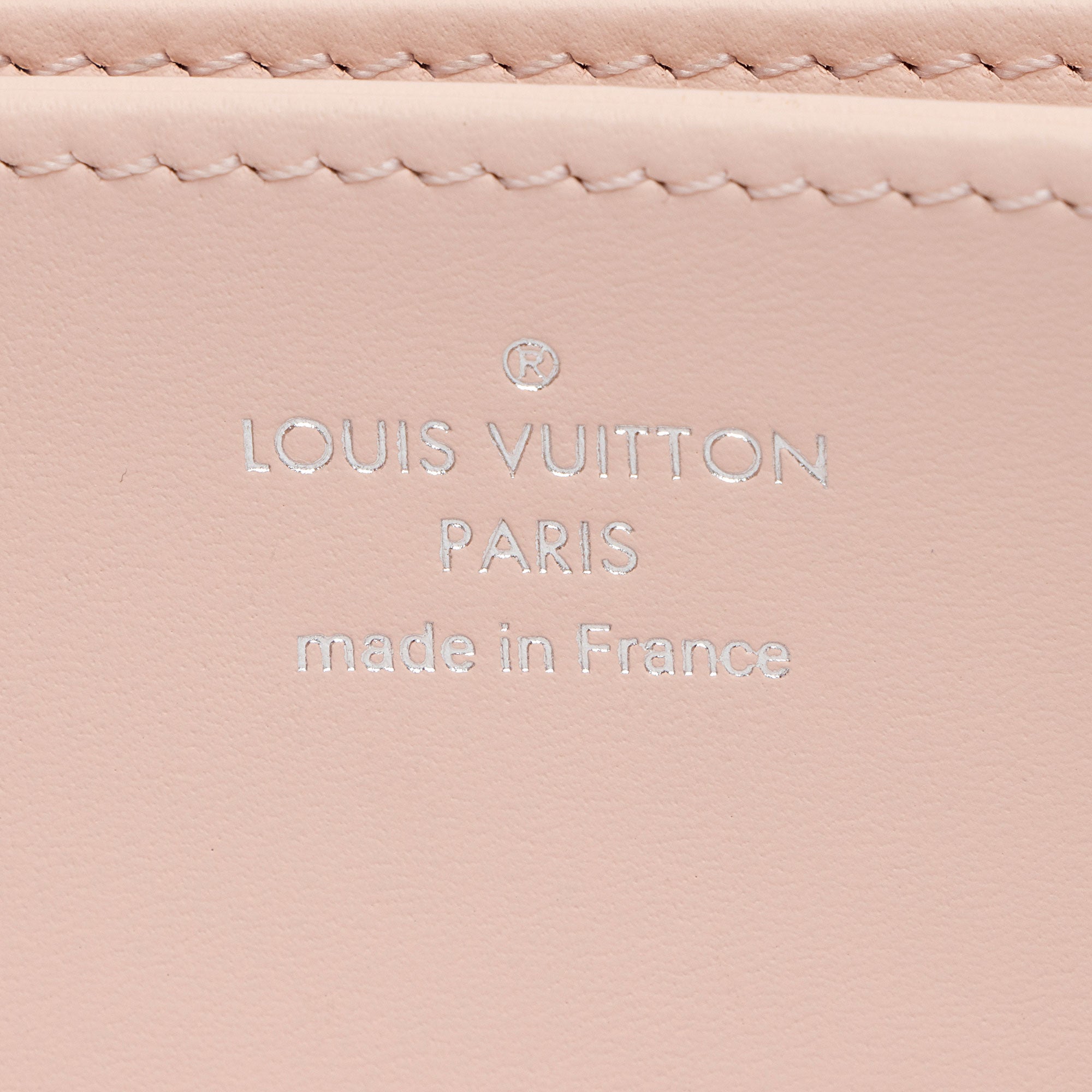 Louis Vuitton Mahina Leather Zippy Wallet