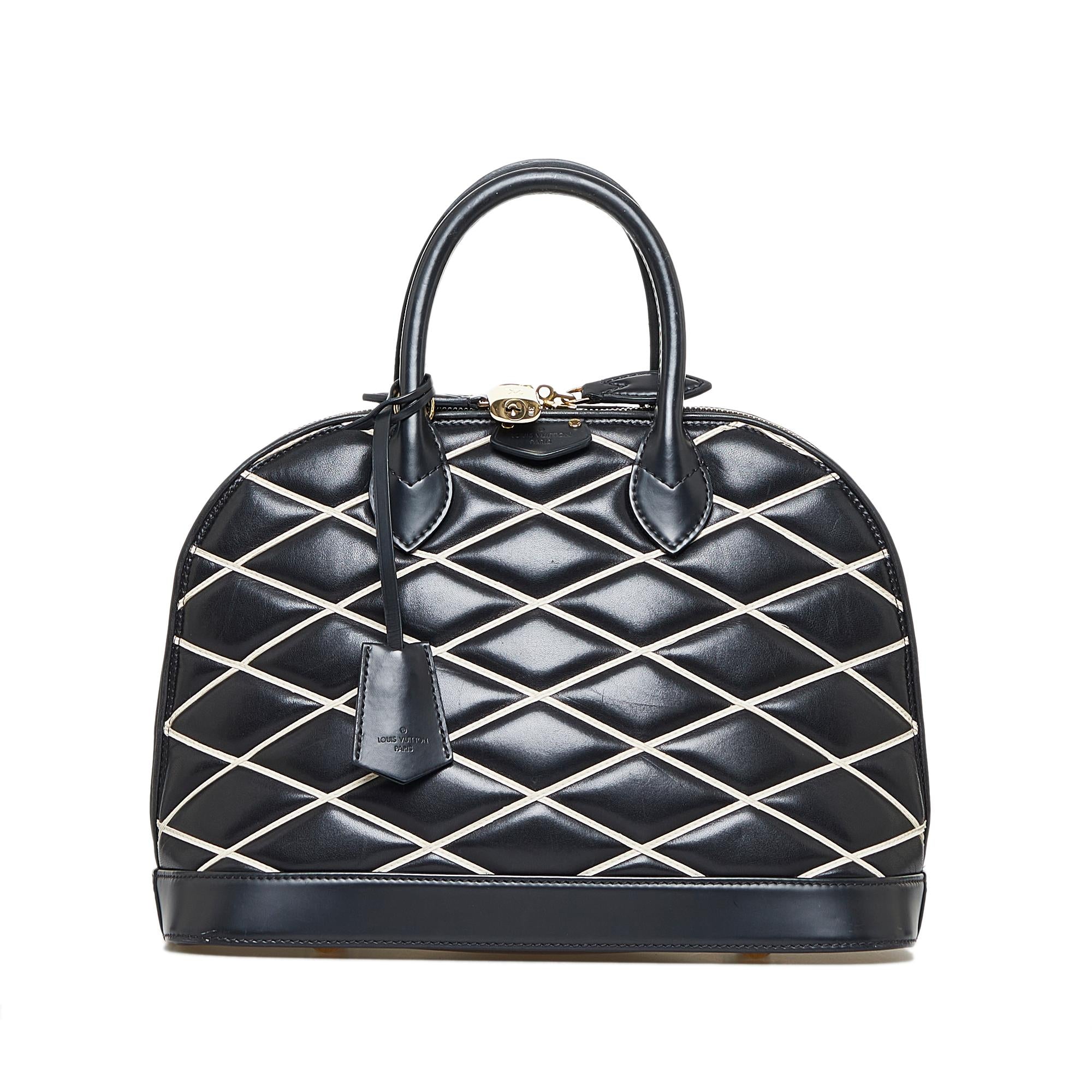 Louis Vuitton Malletage Alma PM (SHG-tXmyC1)