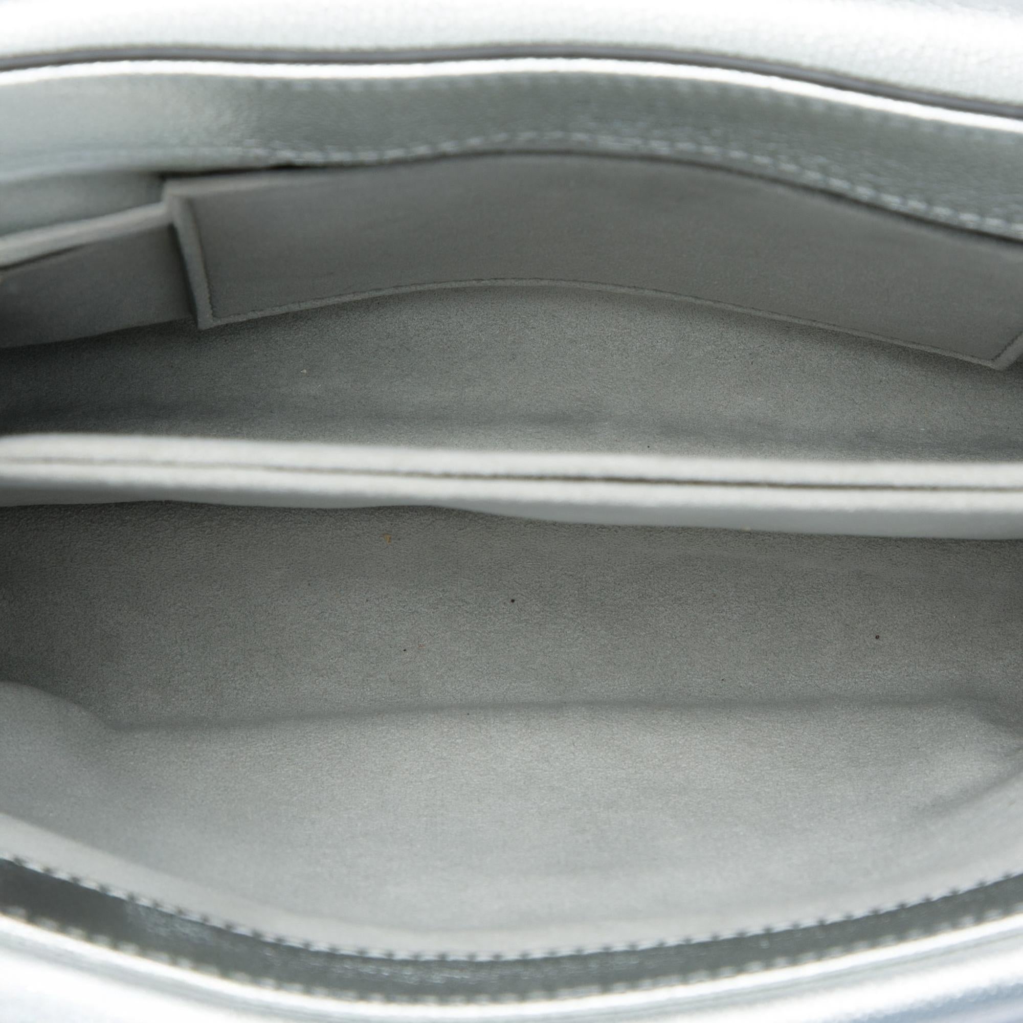 Louis Vuitton Metallic Cuir Plume Ecume Very Chain Bag