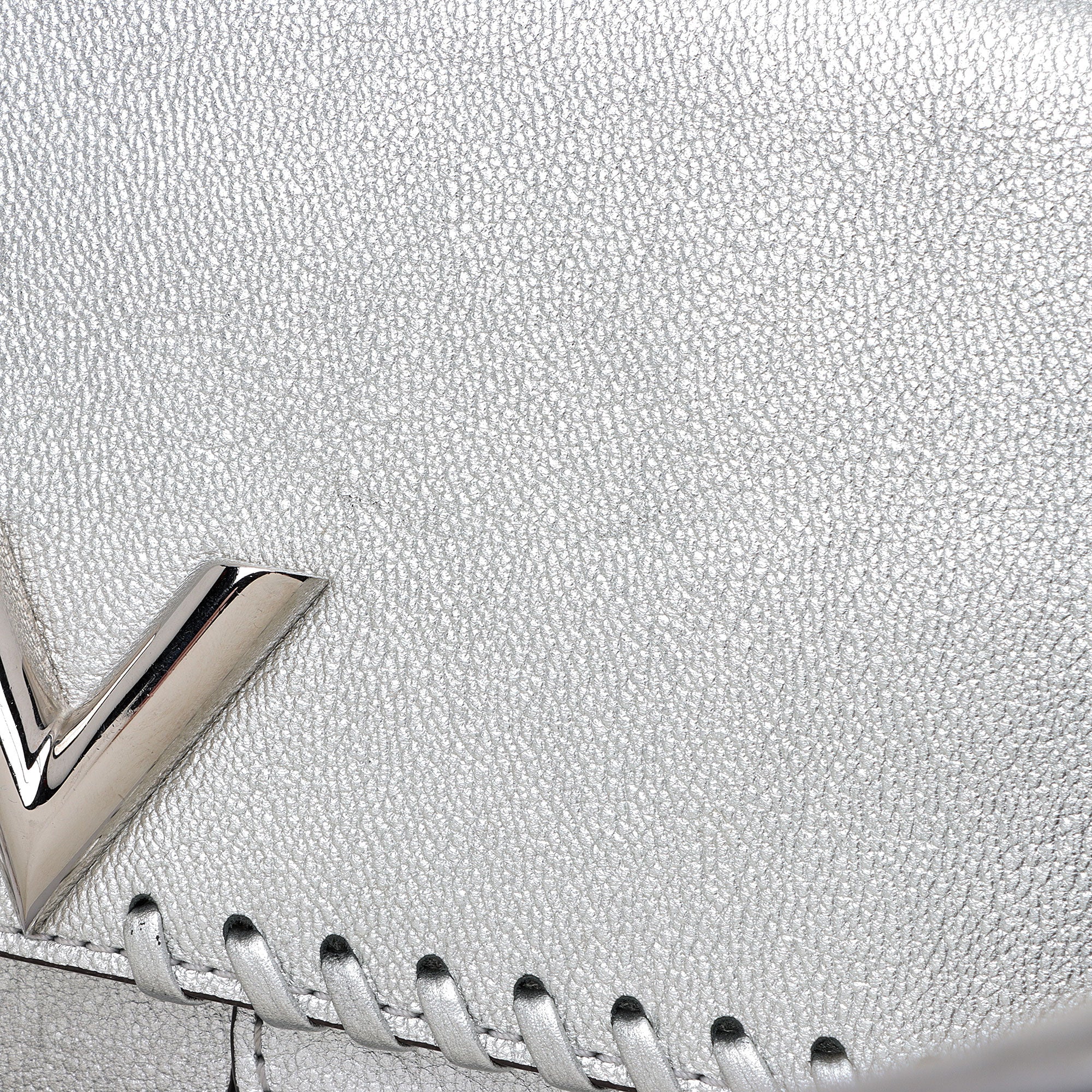 Louis Vuitton Metallic Leather Braided Very Chain Bag