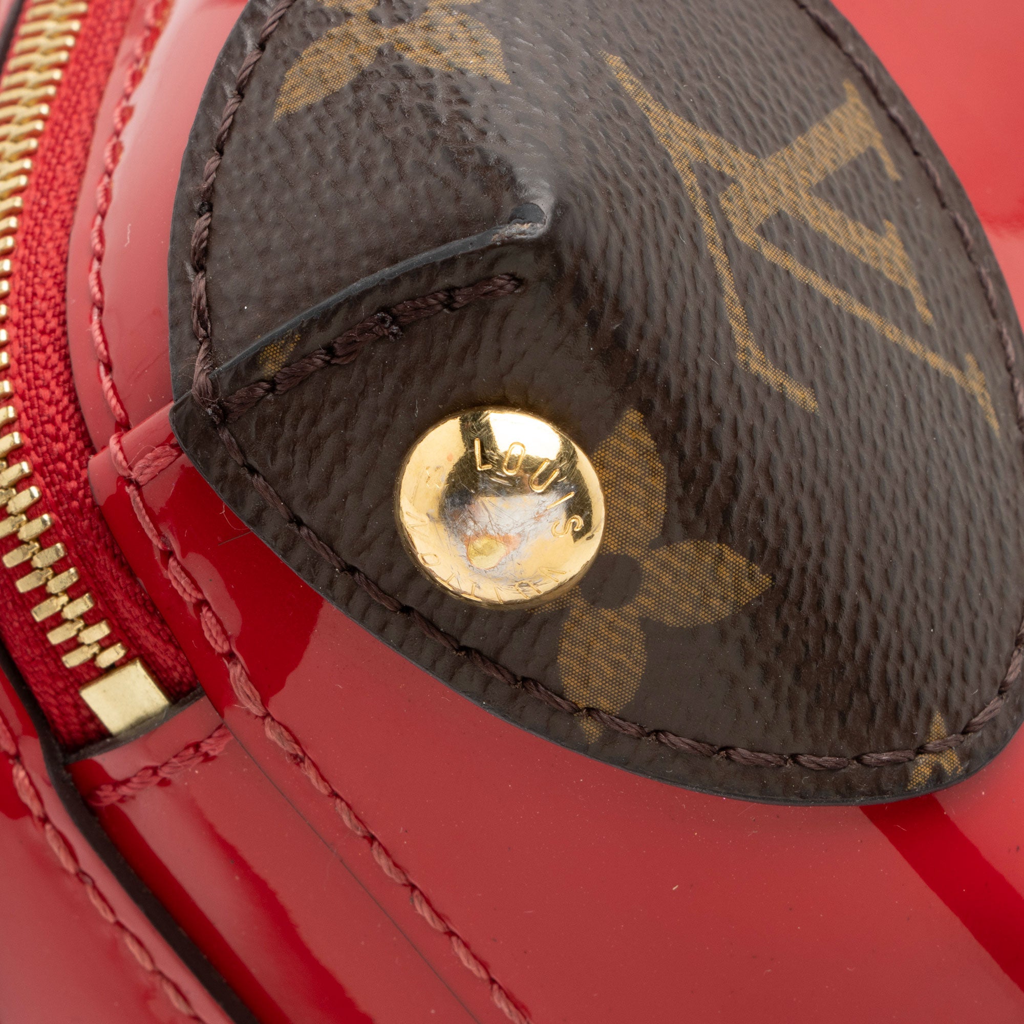Louis Vuitton Miroir Patent Leather Venice Shoulder Bag (SHF-KHz2fu)