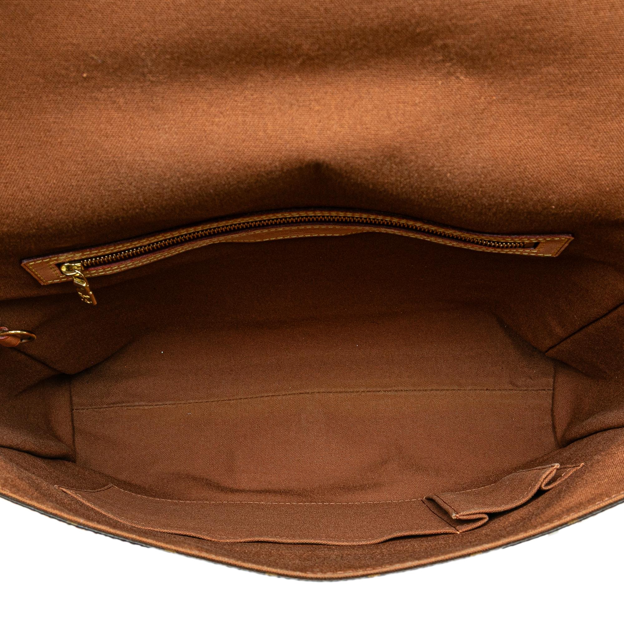 Louis Vuitton Monogram Abbesses