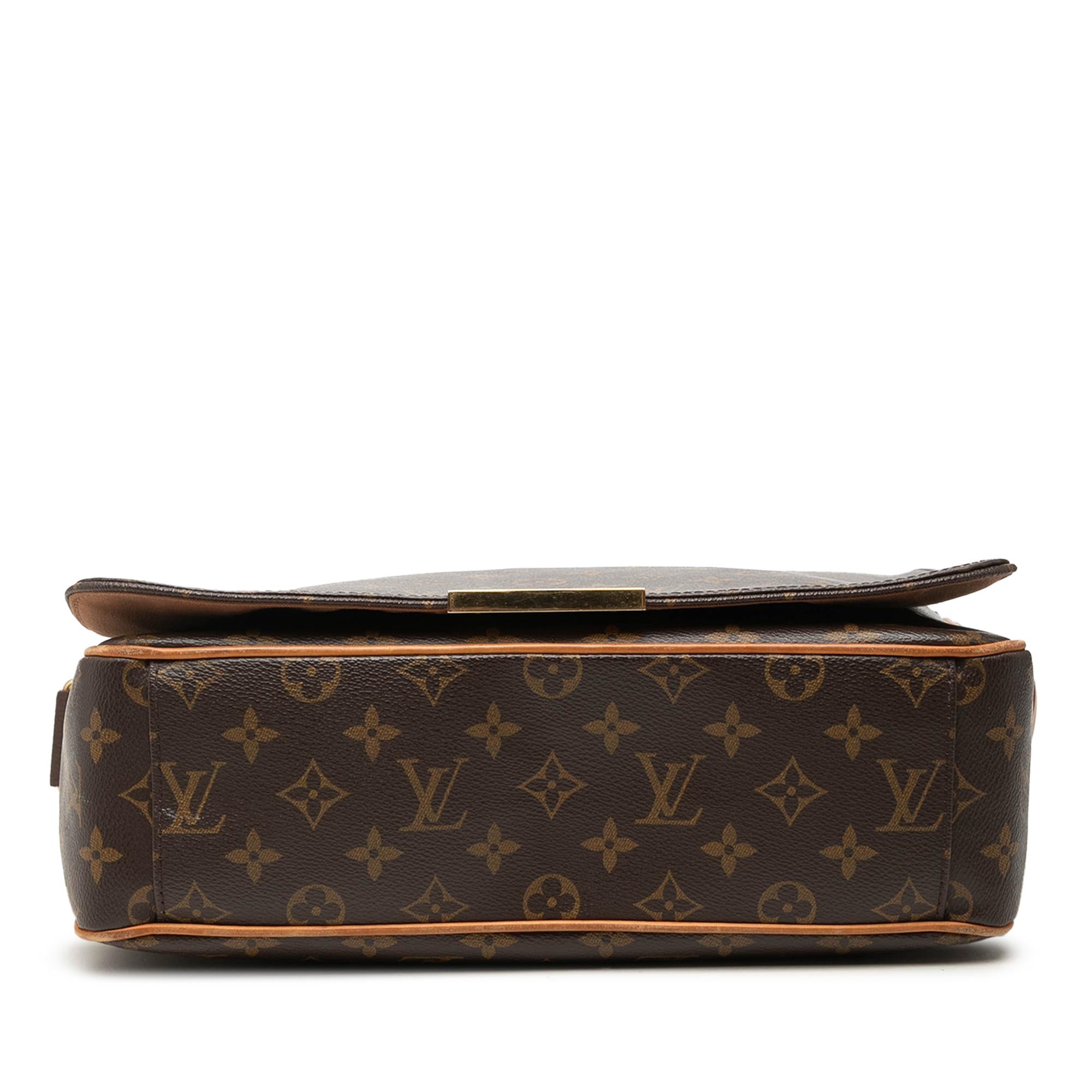 Louis Vuitton Monogram Abbesses