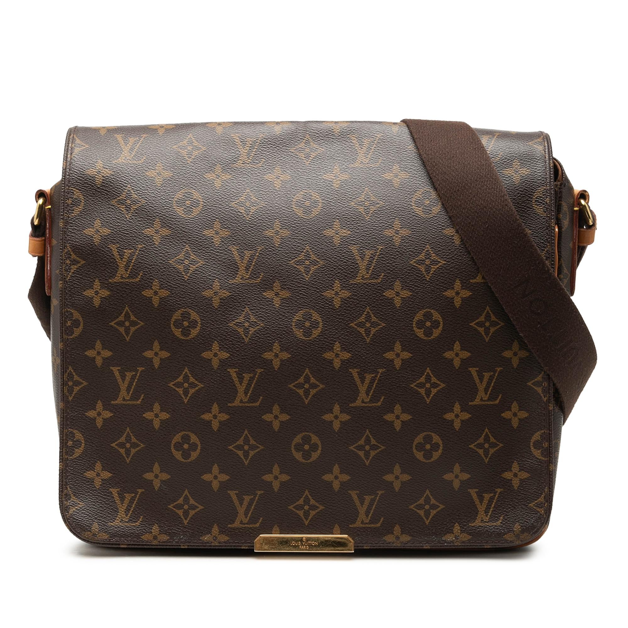 Louis Vuitton Monogram Abbesses