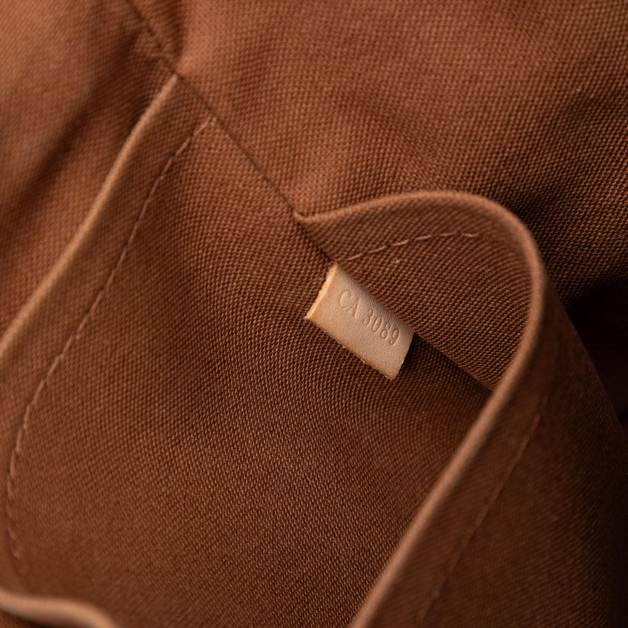 Louis Vuitton Monogram Beaubourg Messenger MM