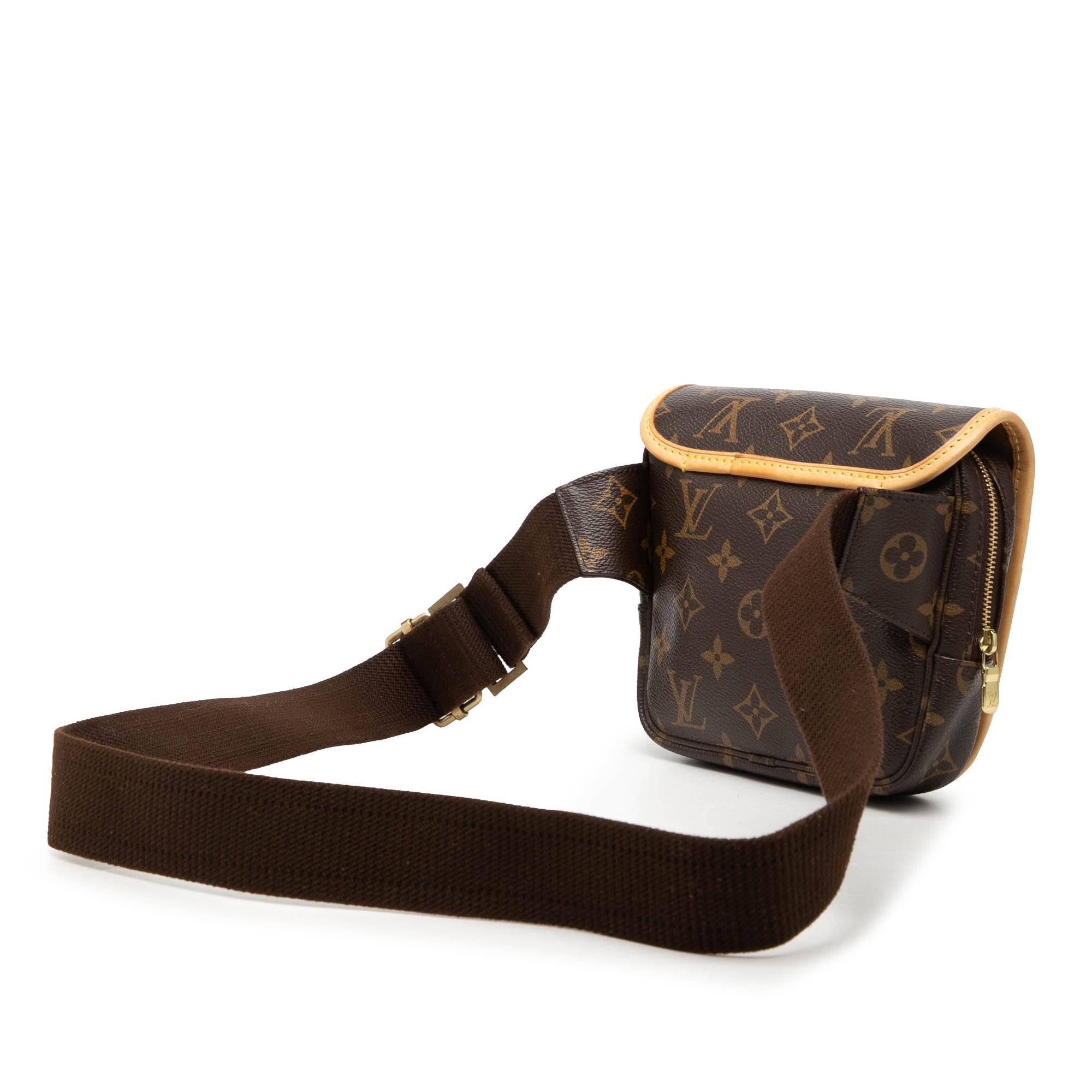 Louis Vuitton Monogram Bosphore Belt Bag