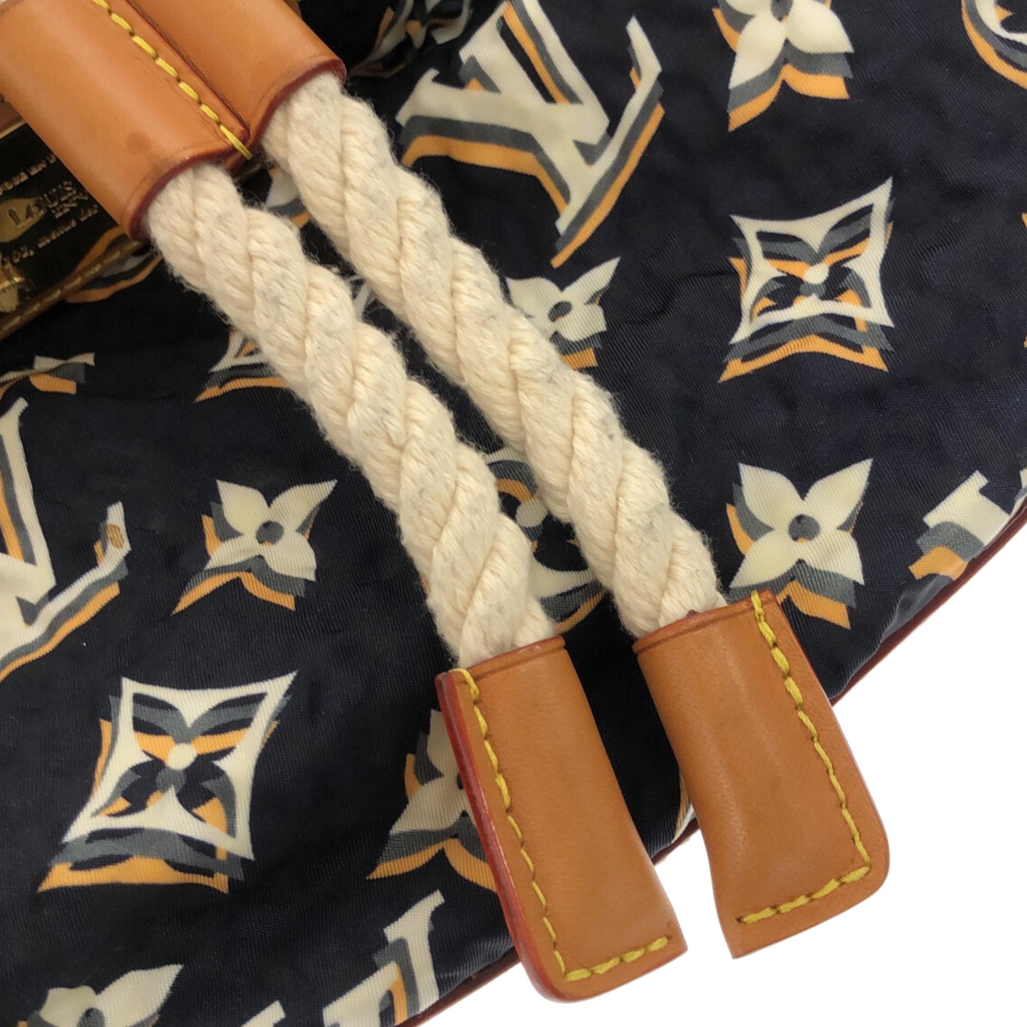 Louis Vuitton Monogram Bulles MM (SHG-kUUiB9)