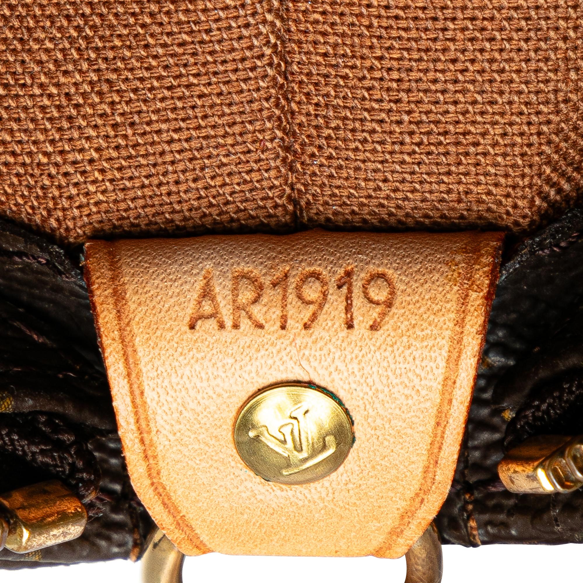 Louis Vuitton Monogram Cabas Mezzo (SHG-1X5uEz)