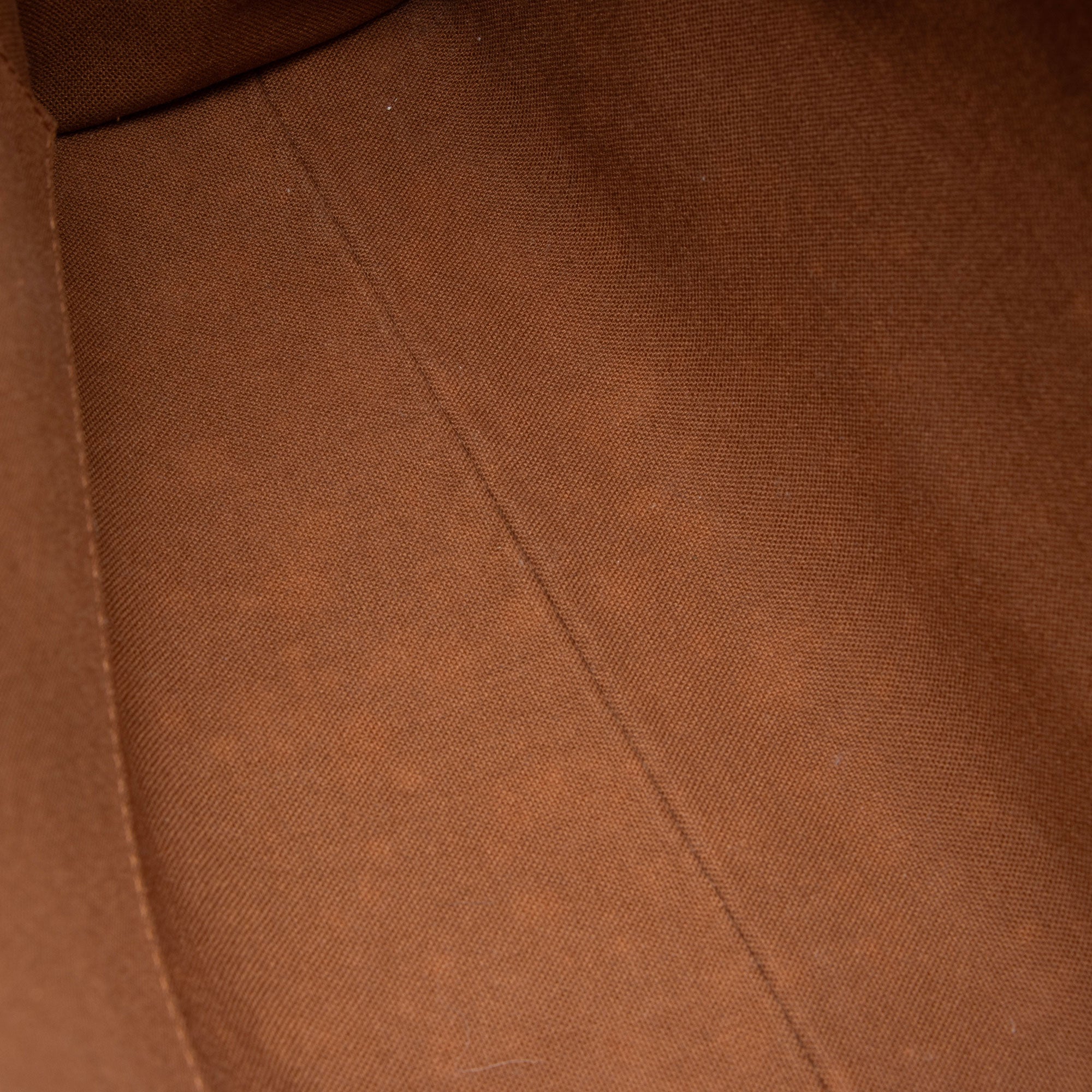 Louis Vuitton Monogram Canvas Abbesses Messenger Bag (SHF-qeNApQ)