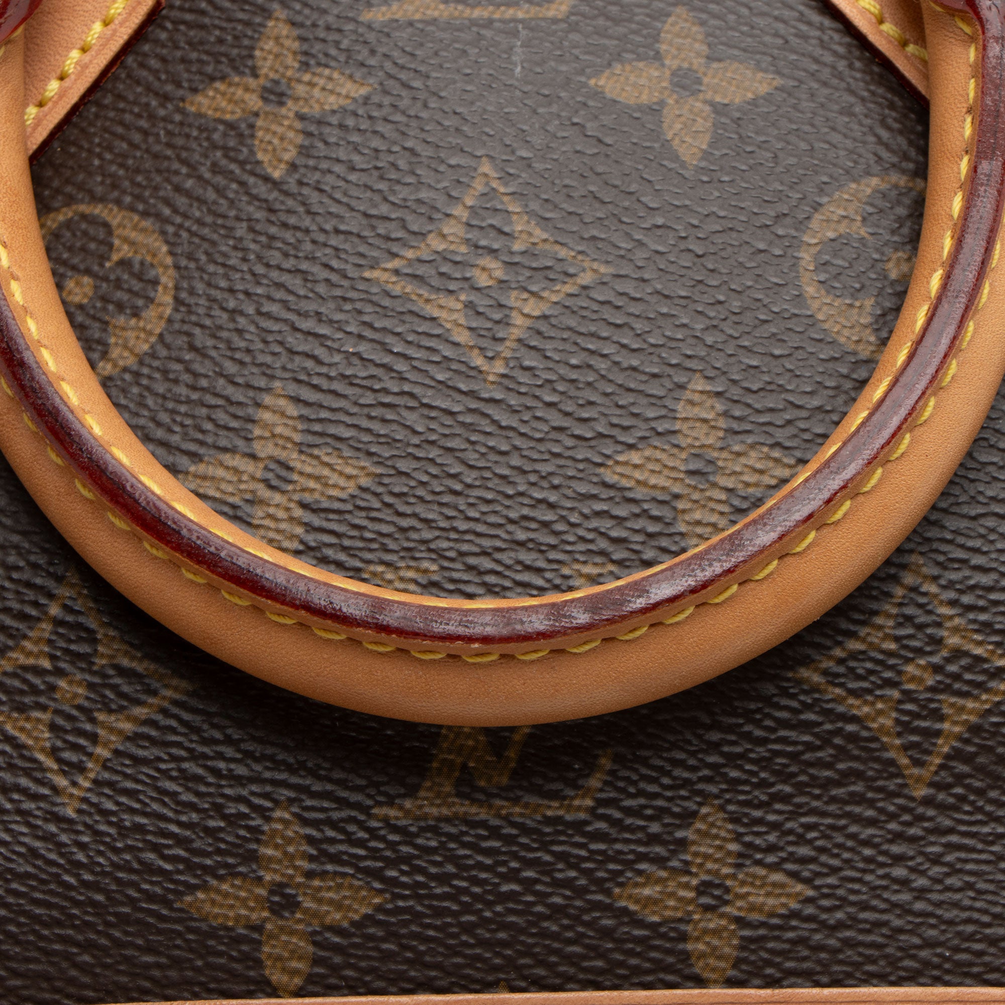 Louis Vuitton Monogram Canvas Alma BB Satchel (SHF-mPQK3i)