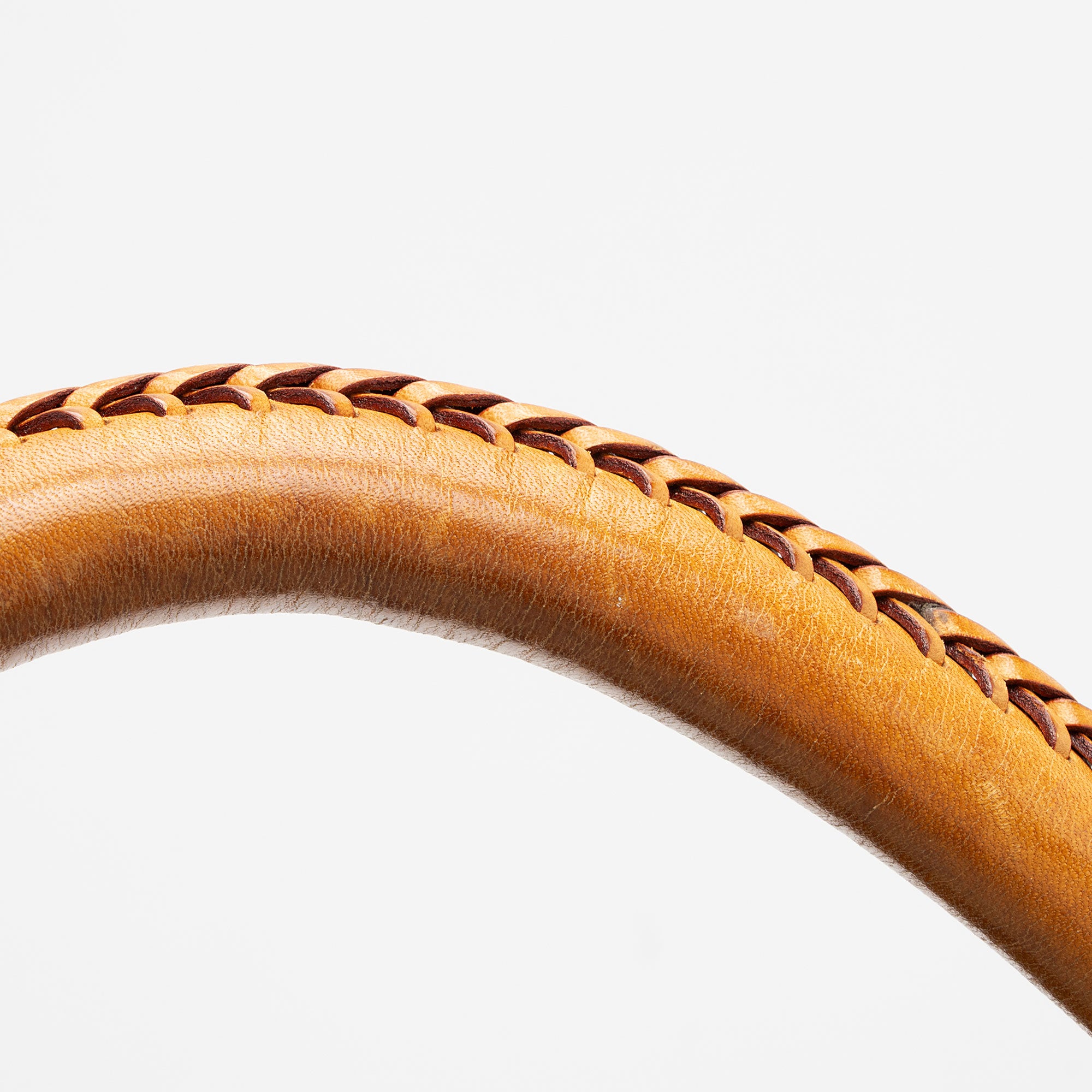 Louis Vuitton Monogram Canvas Artsy MM Shoulder Bag (SHF-AliutI)