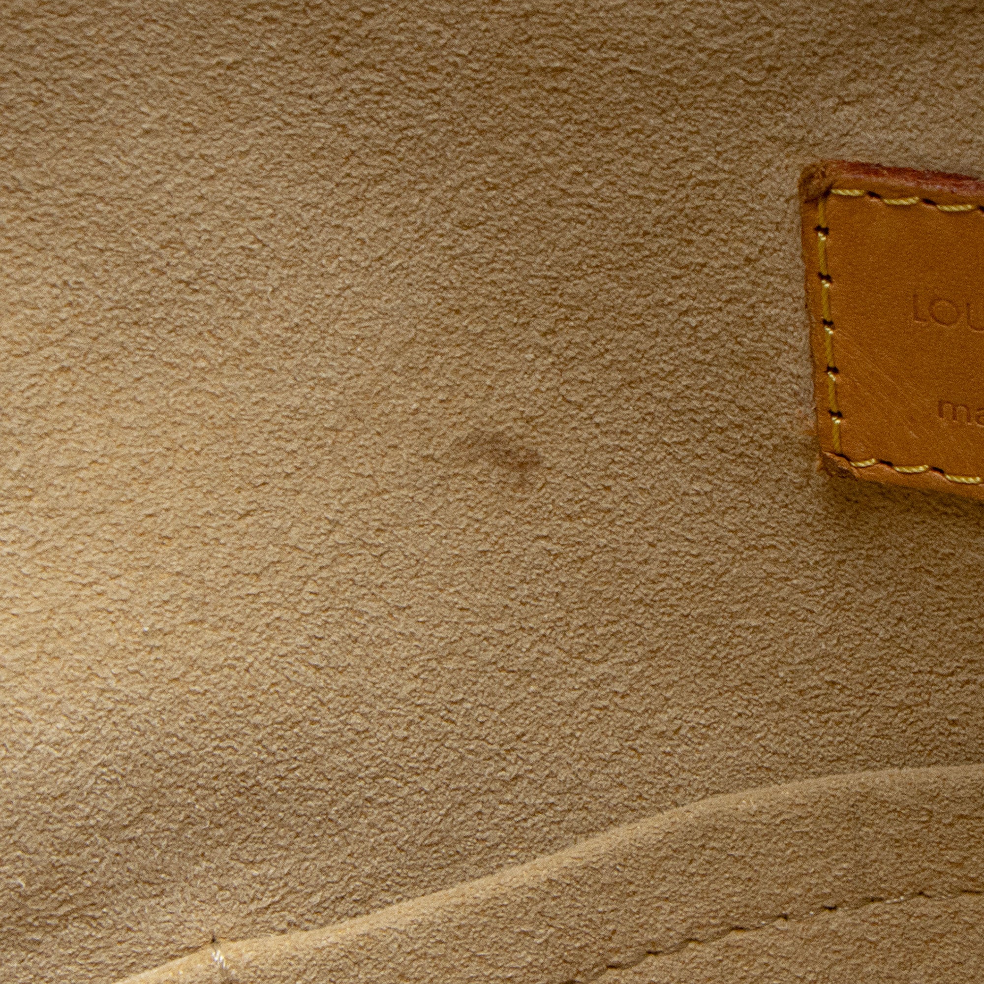 Louis Vuitton Monogram Canvas Artsy MM Shoulder Bag