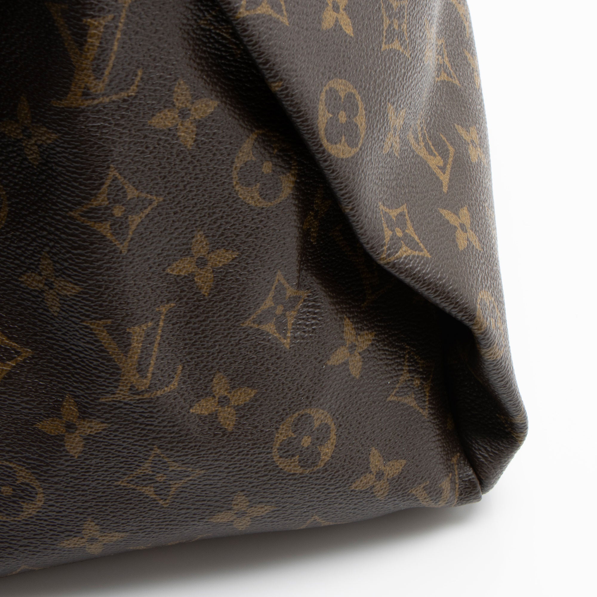 Louis Vuitton Monogram Canvas Artsy MM Shoulder Bag