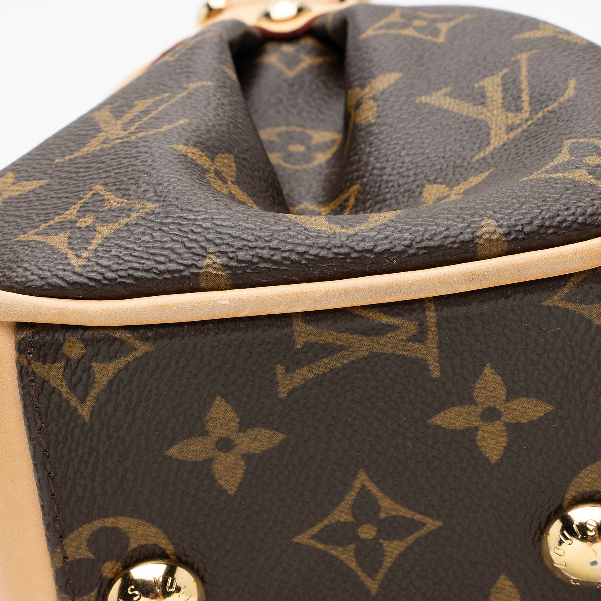 Louis Vuitton Monogram Canvas Beverly MM Shoulder Bag (SHF-TUvD5R)