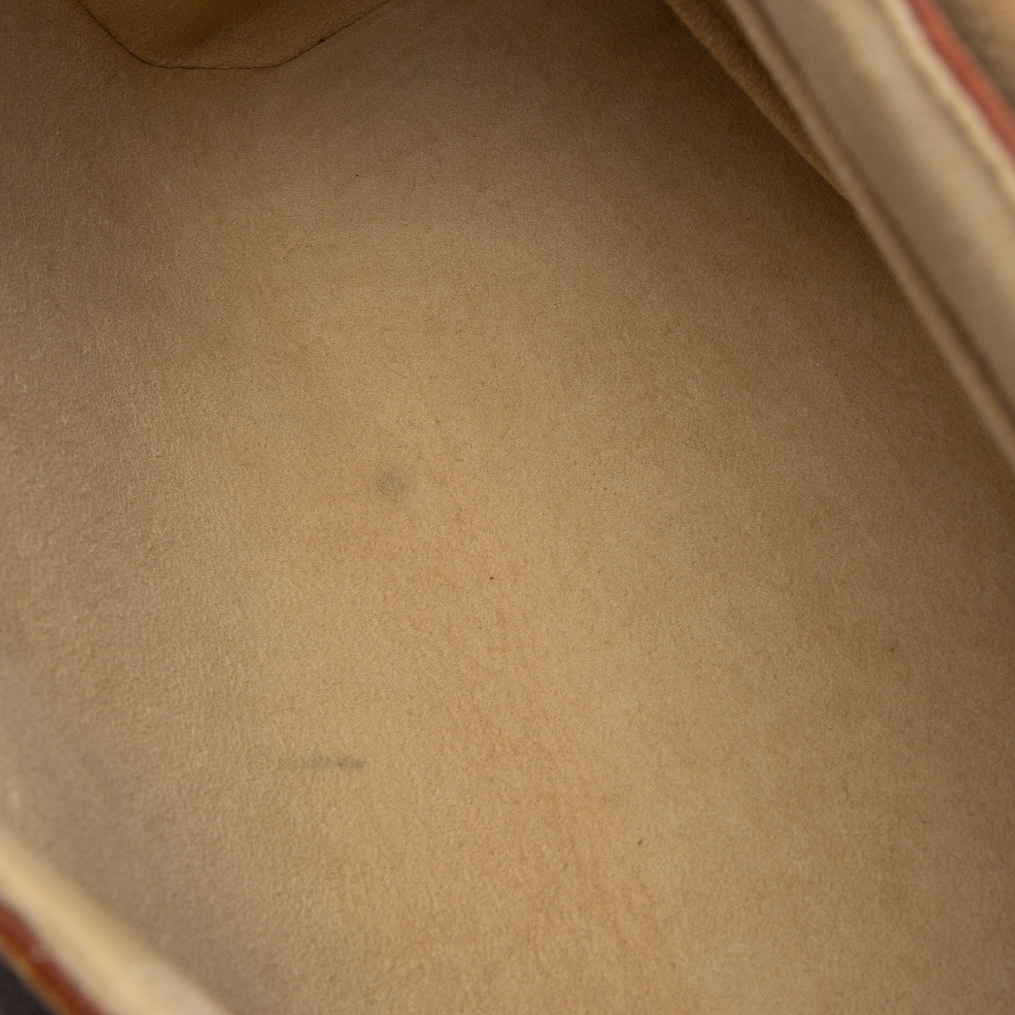 Louis Vuitton Monogram Canvas Beverly MM Shoulder Bag (SHF-NNo5Uz)