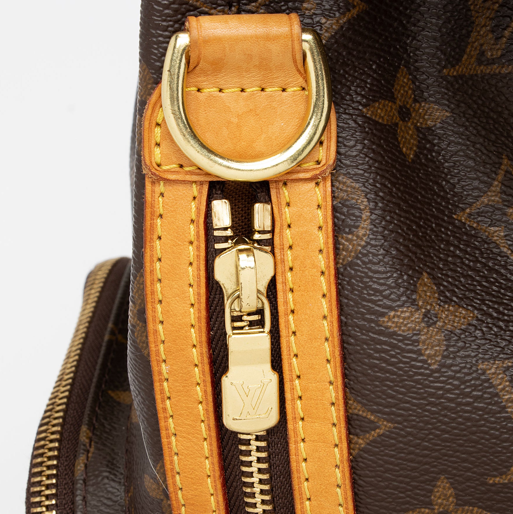 Louis Vuitton Monogram Canvas Bosphore Backpack (SHF-m5xPIC)