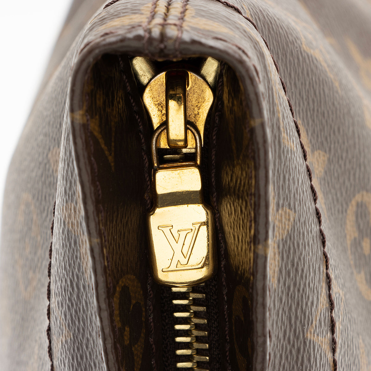 Louis Vuitton Monogram Canvas Carry It Tote