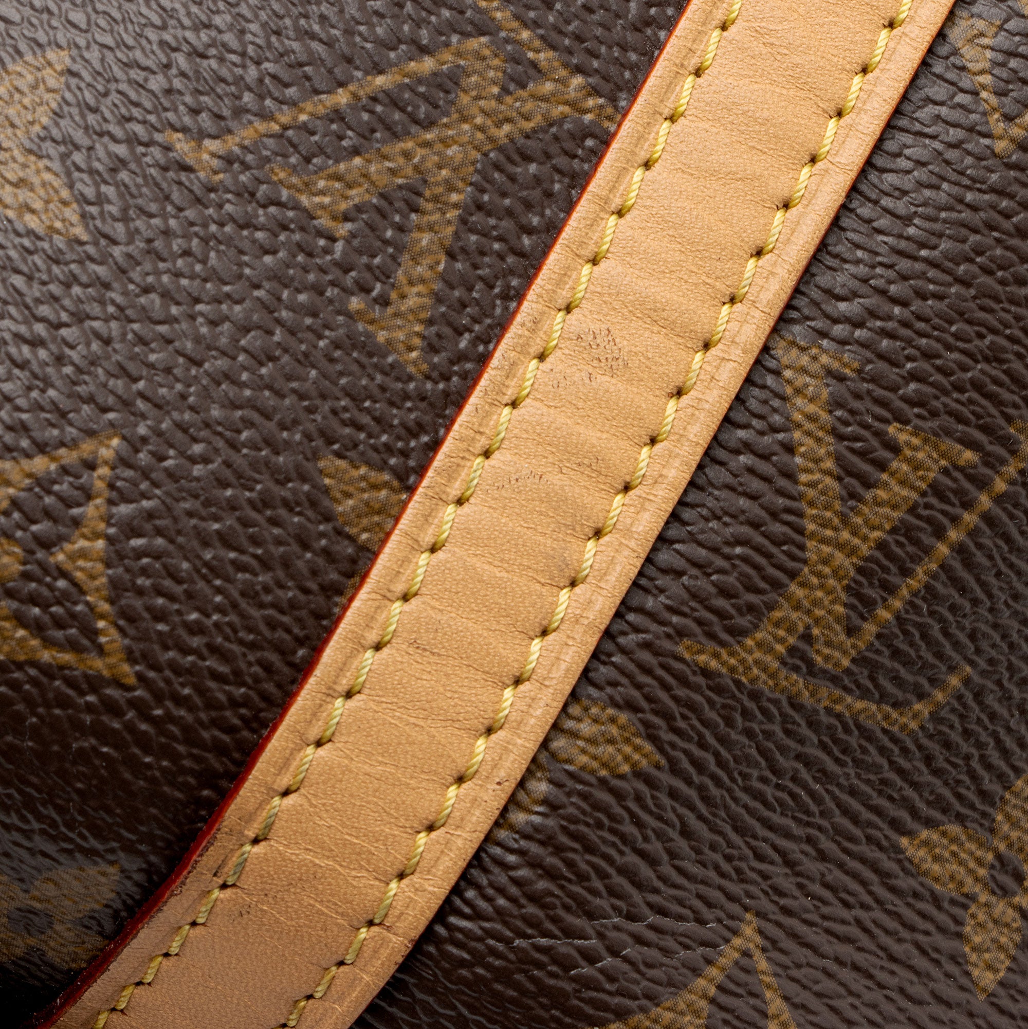 Louis Vuitton Monogram Canvas CarryAll MM Shoulder Bag (SHF-y100jU)