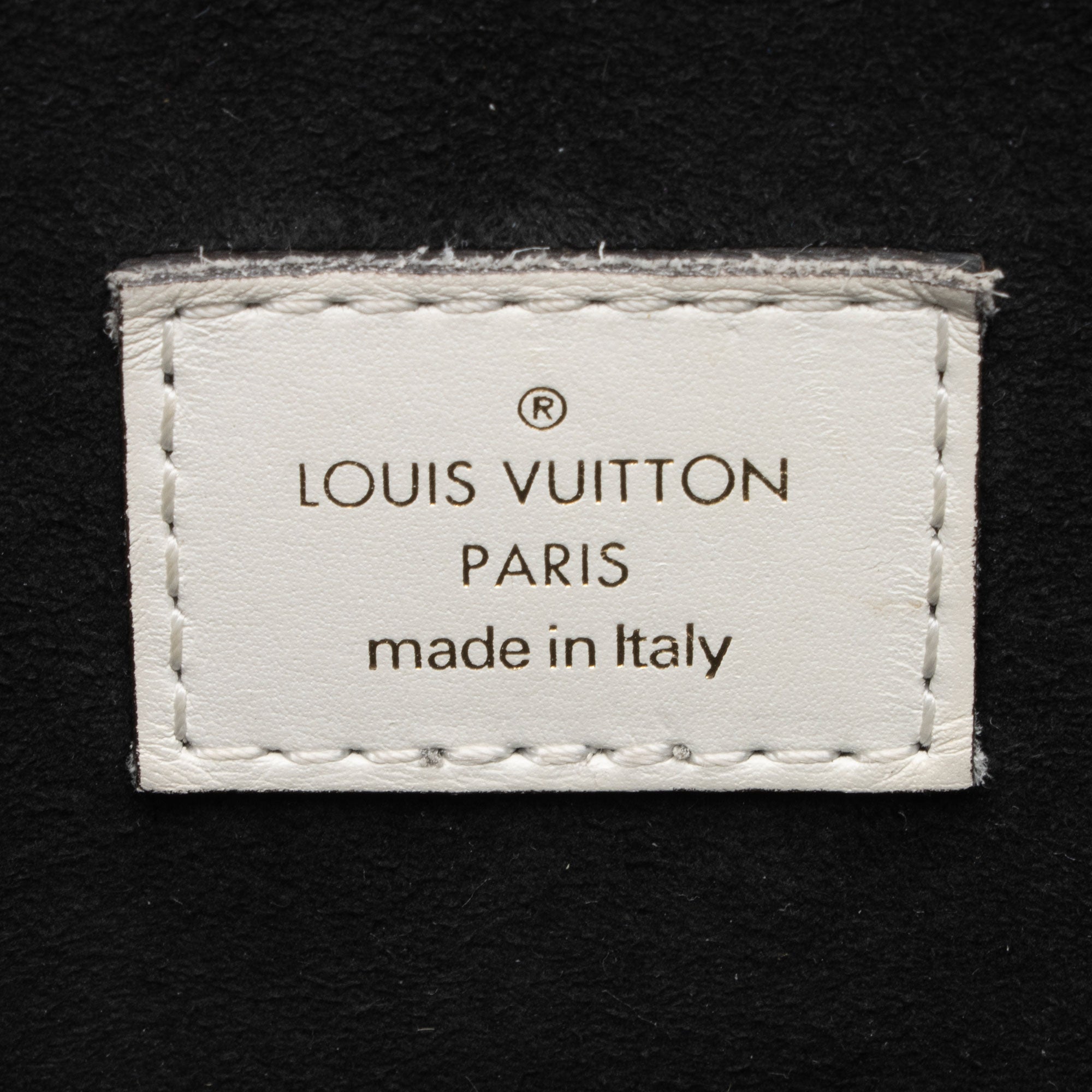 Louis Vuitton Monogram Canvas Chantilly Lock Shoulder Bag (SHF-d0iwvG)