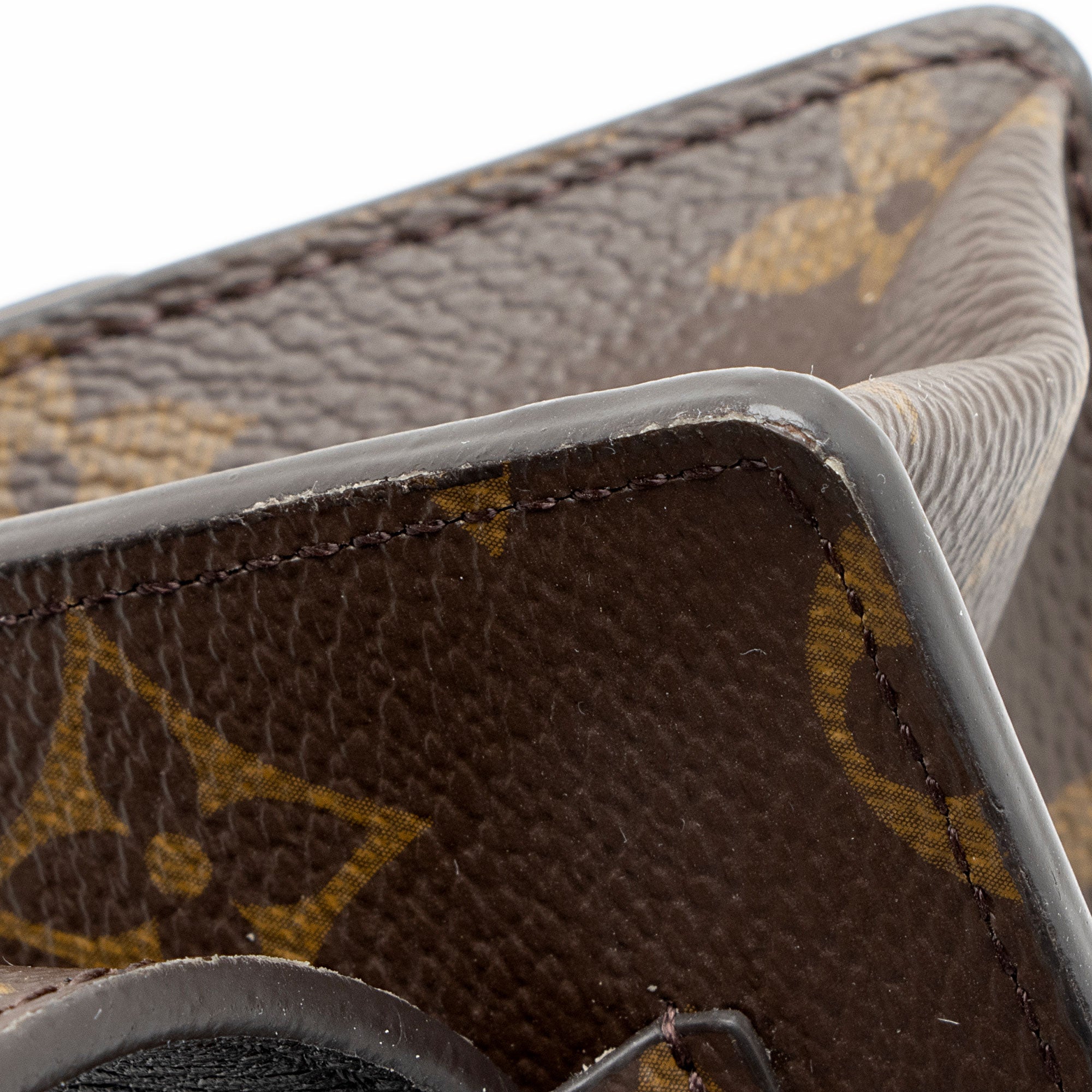 Louis Vuitton Monogram Canvas Daily Multi Pocket Belt - Size 32 / 80