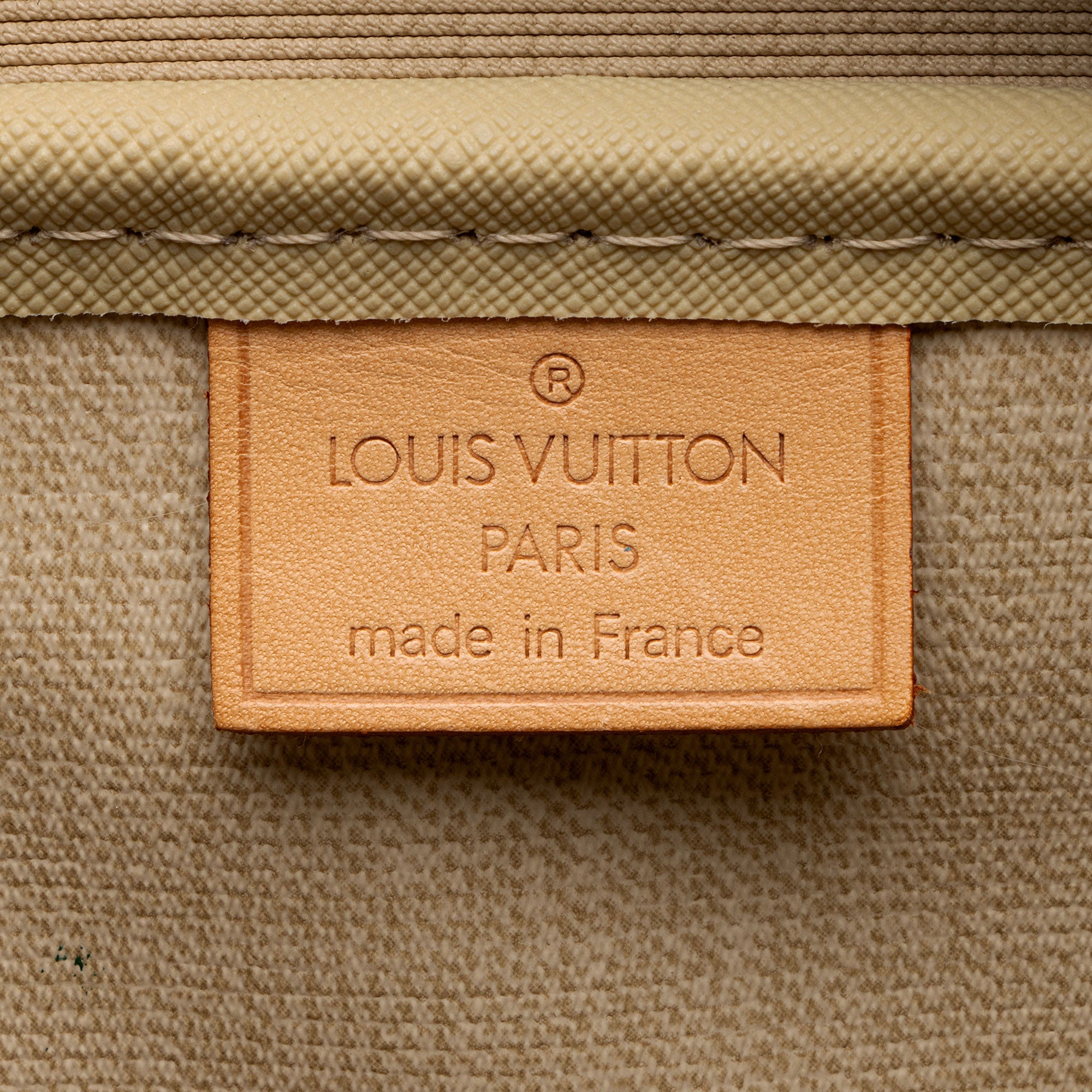 Louis Vuitton Monogram Canvas Deauville Satchel (SHF-aCt7nv)