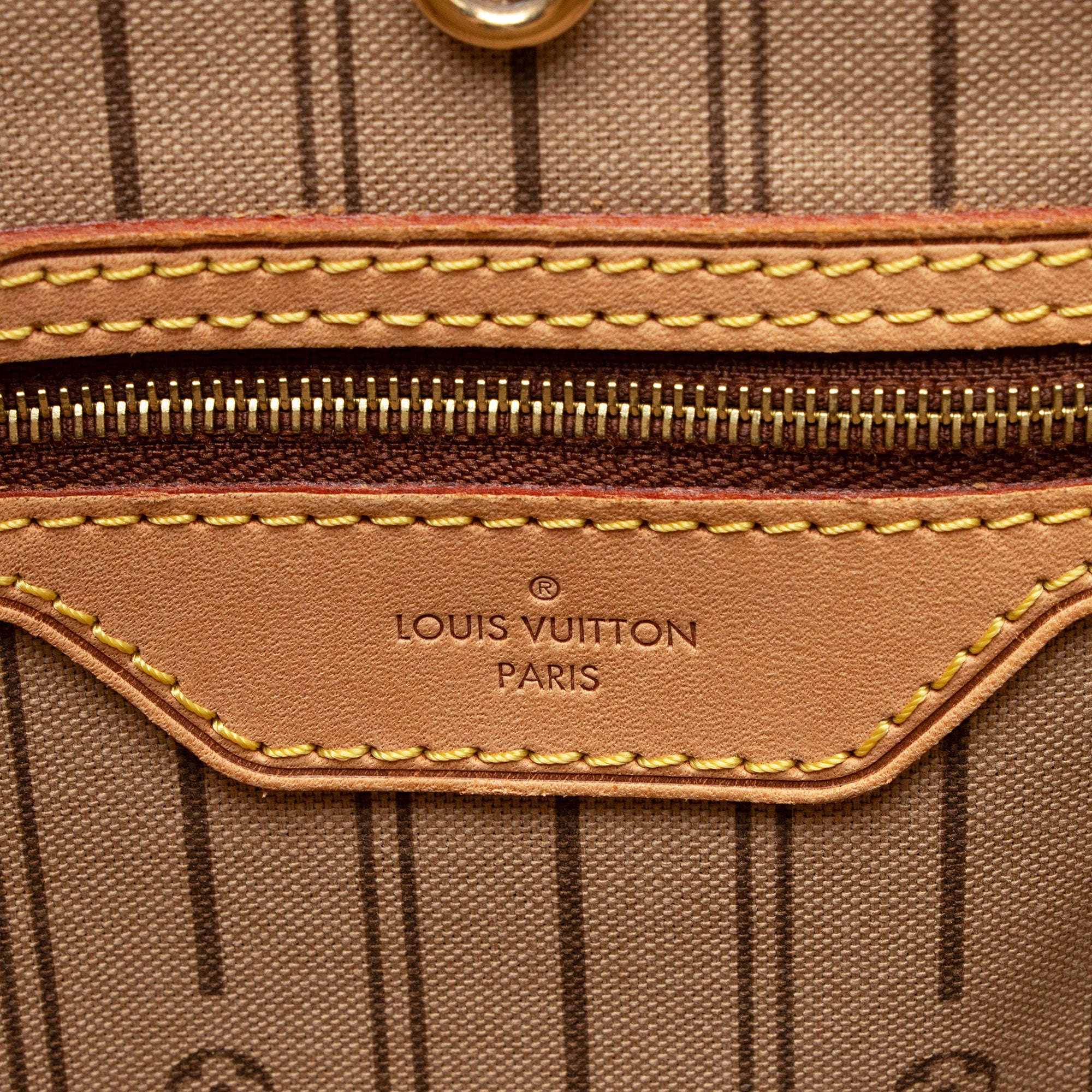 Louis Vuitton Monogram Canvas Delightful MM Shoulder Bag