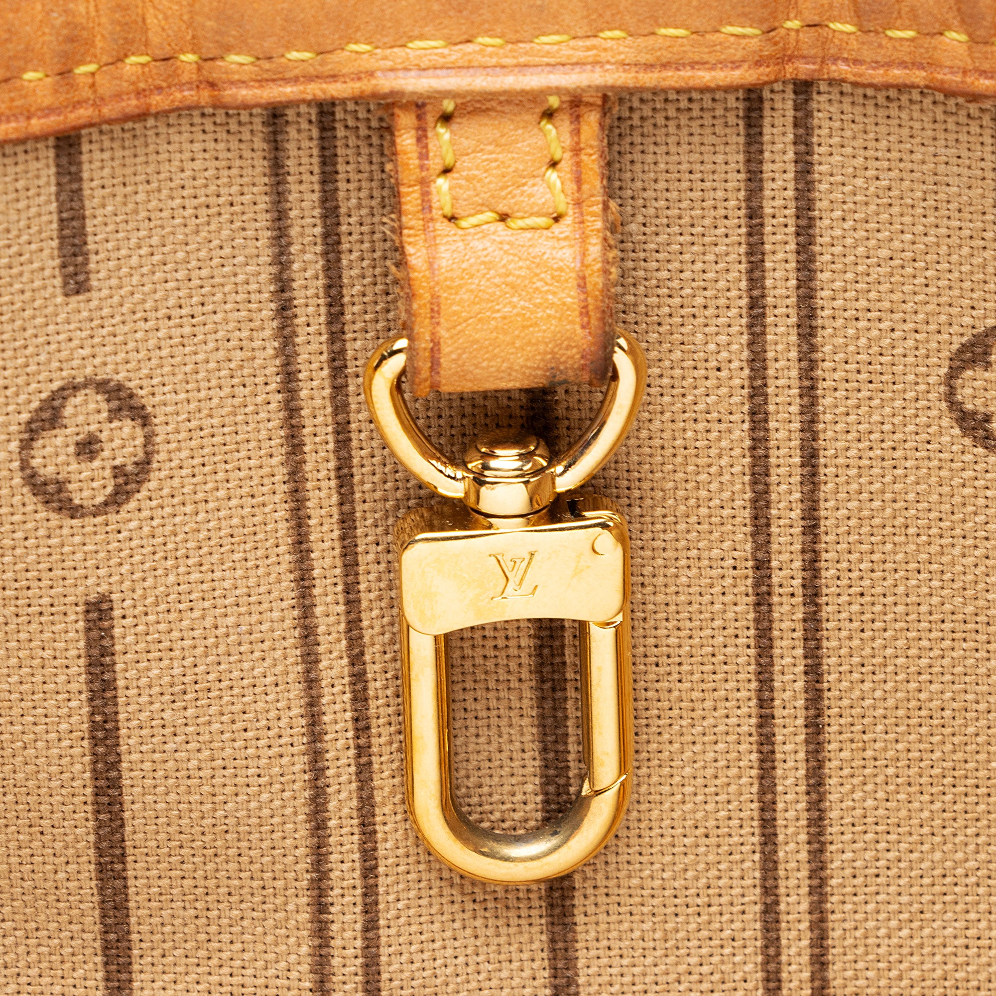 Louis Vuitton Monogram Canvas Delightful PM Shoulder Bag (SHF-dnaKgr)