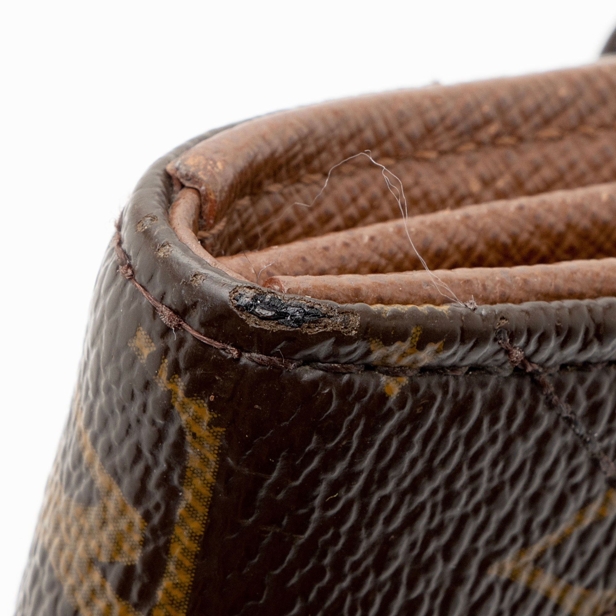 Louis Vuitton Monogram Canvas Etoile Sarah Wallet (SHF-rDATwn)