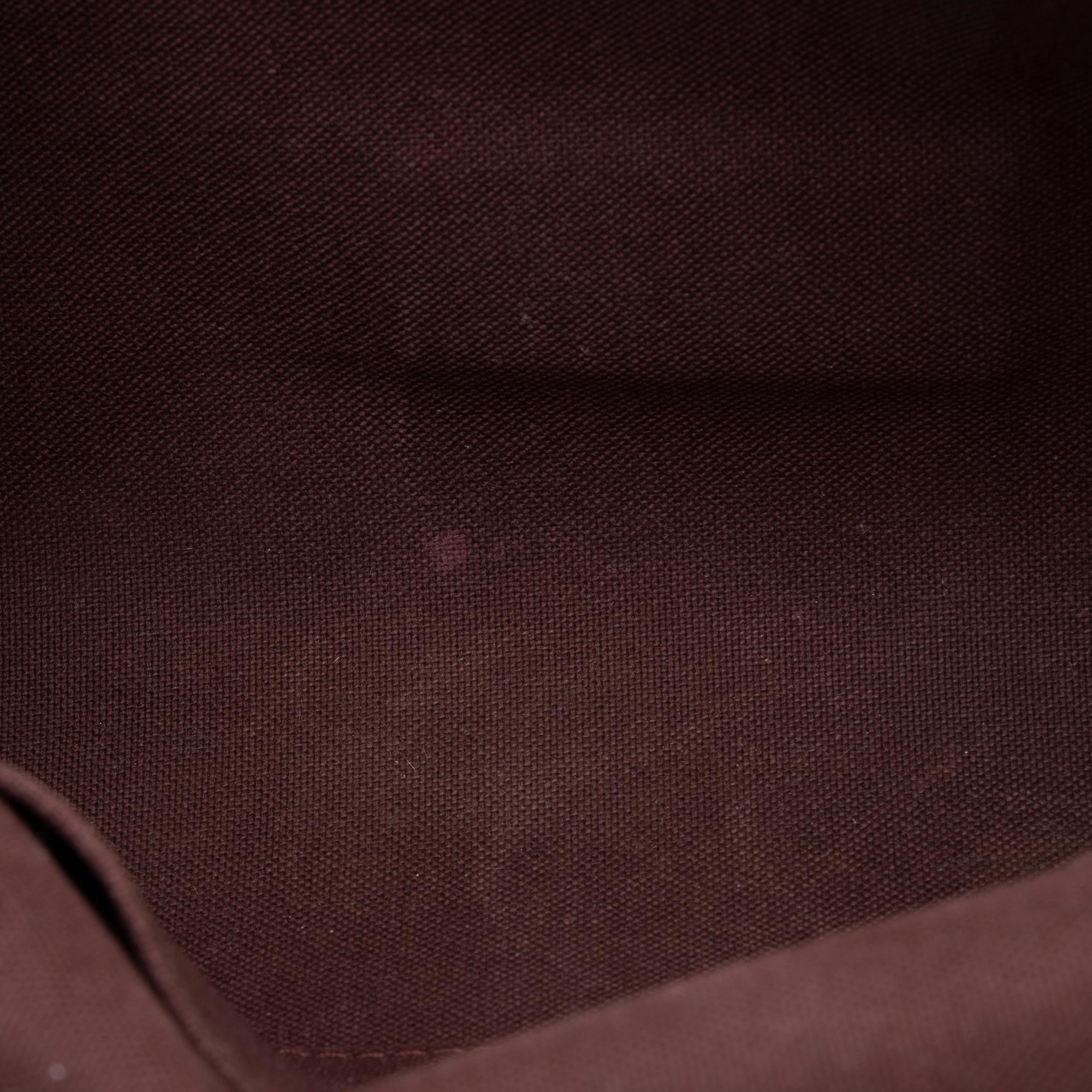 Louis Vuitton Monogram Canvas Favorite MM Shoulder Bag (SHF-52TDrJ)