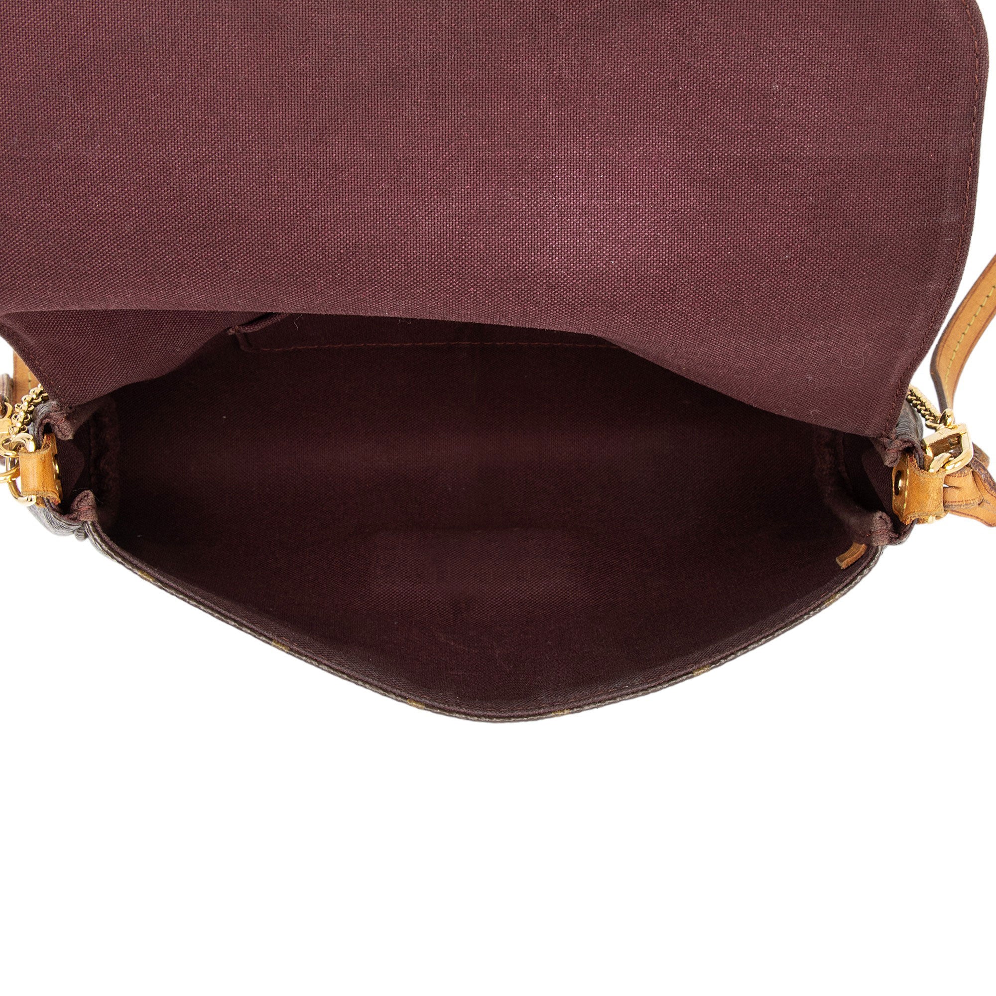 Louis Vuitton Monogram Canvas Favorite MM Shoulder Bag (SHF-xFSUWY)