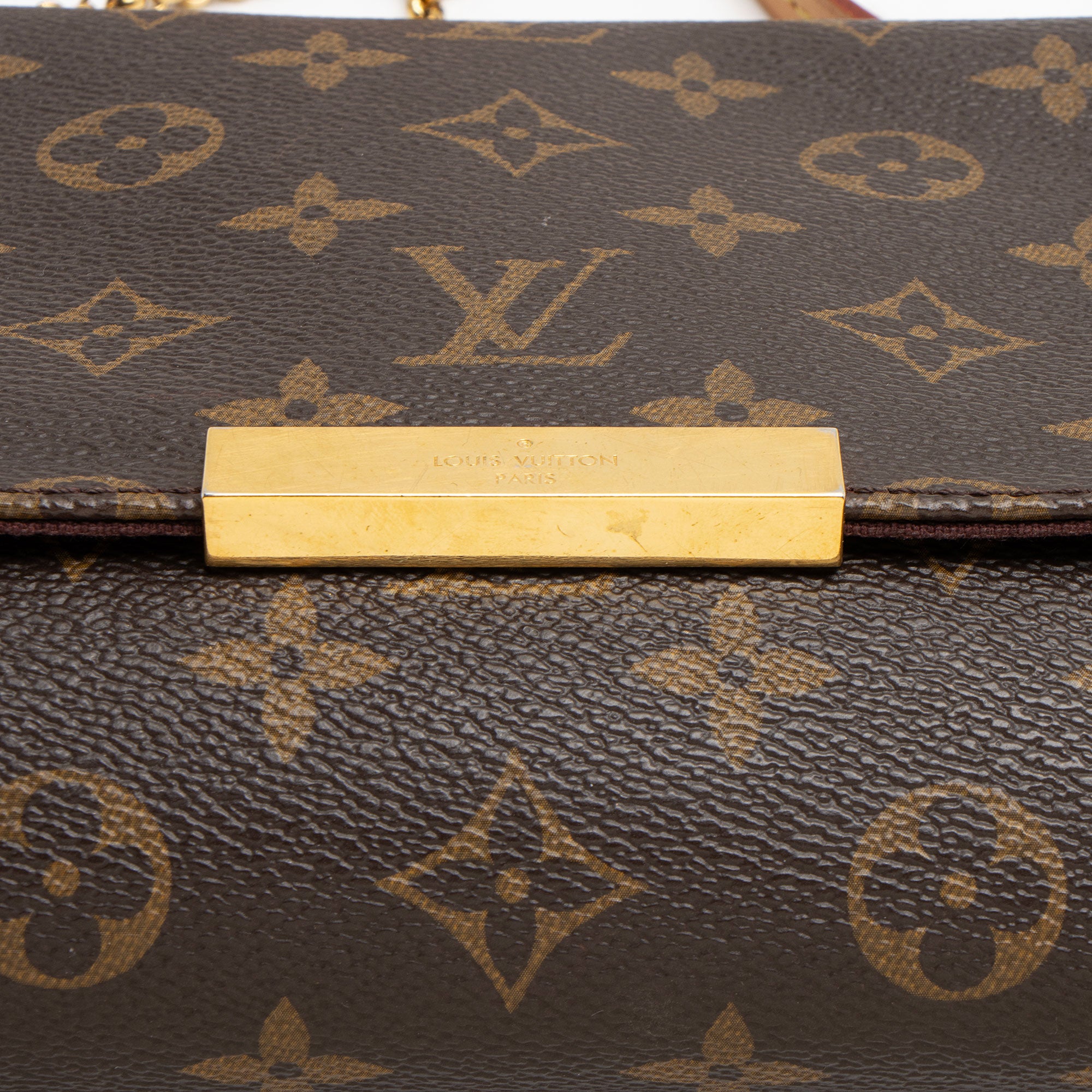 Louis Vuitton Monogram Canvas Favorite MM Shoulder Bag (SHF-ahfv2B)