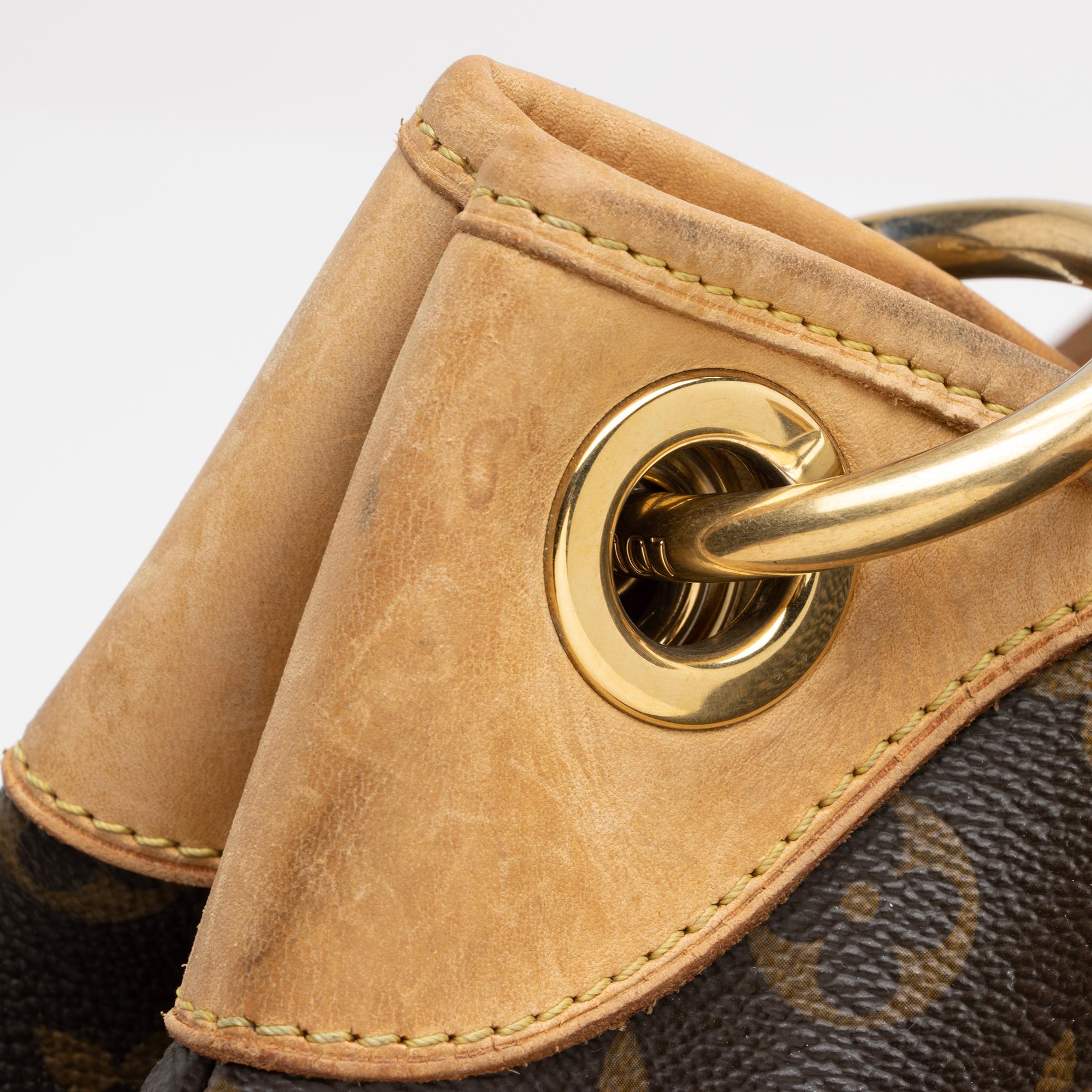 Louis Vuitton Monogram Canvas Galliera GM Shoulder Bag (SHF-pgVfNc)