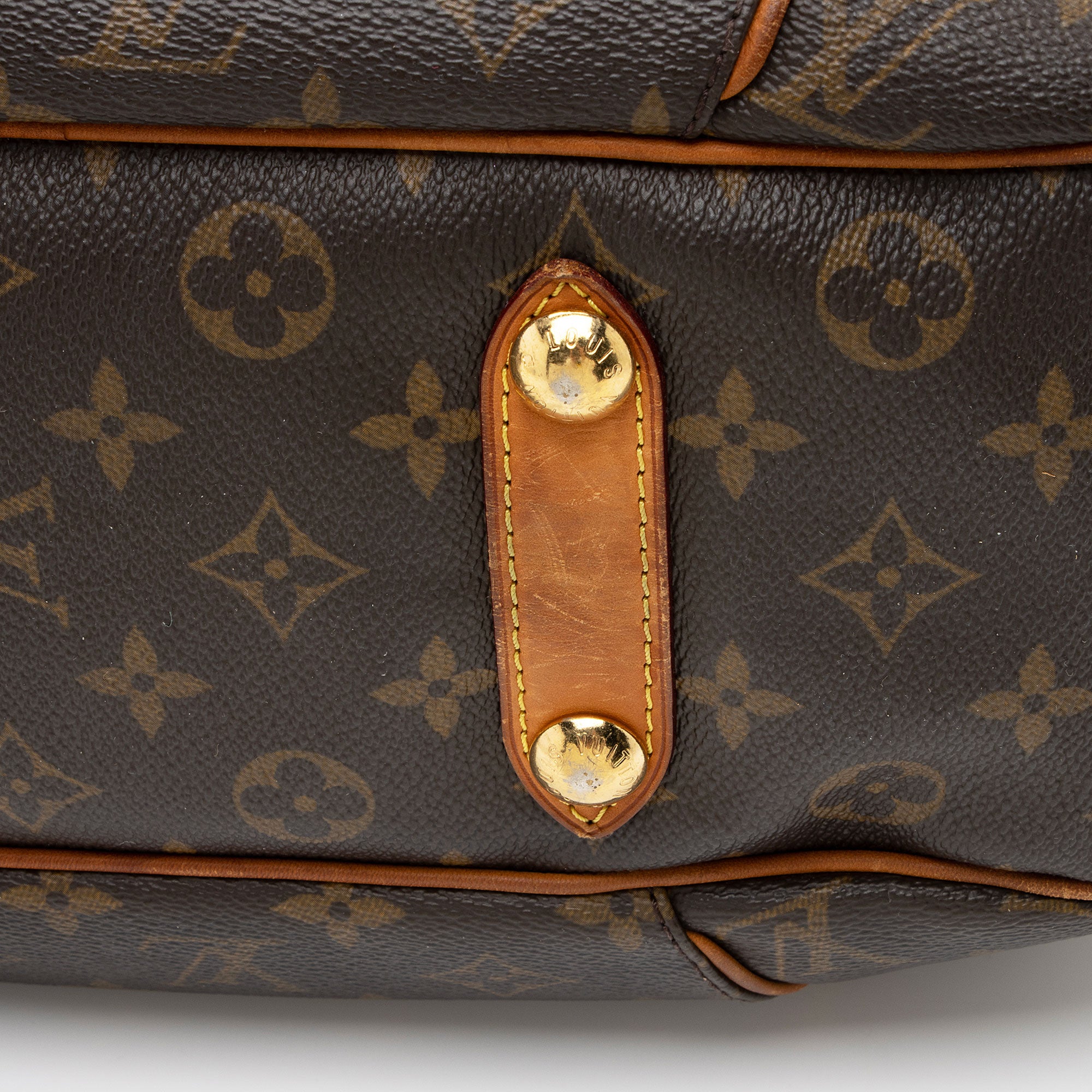 Louis Vuitton Monogram Canvas Galliera PM Shoulder Bag (SHF-xQZ2fn)