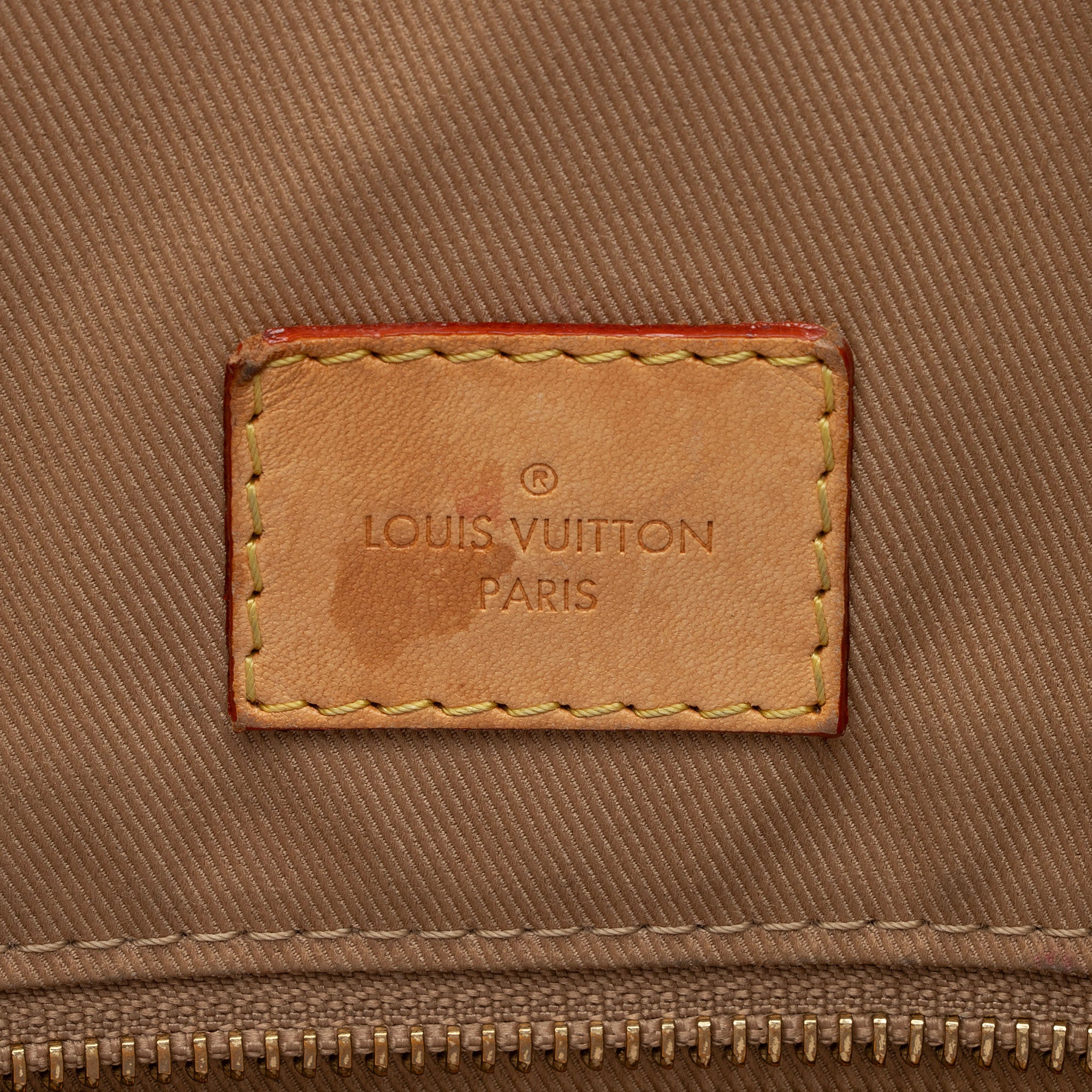 Louis Vuitton Monogram Canvas Graceful PM Hobo (SHF-8CF3hY)