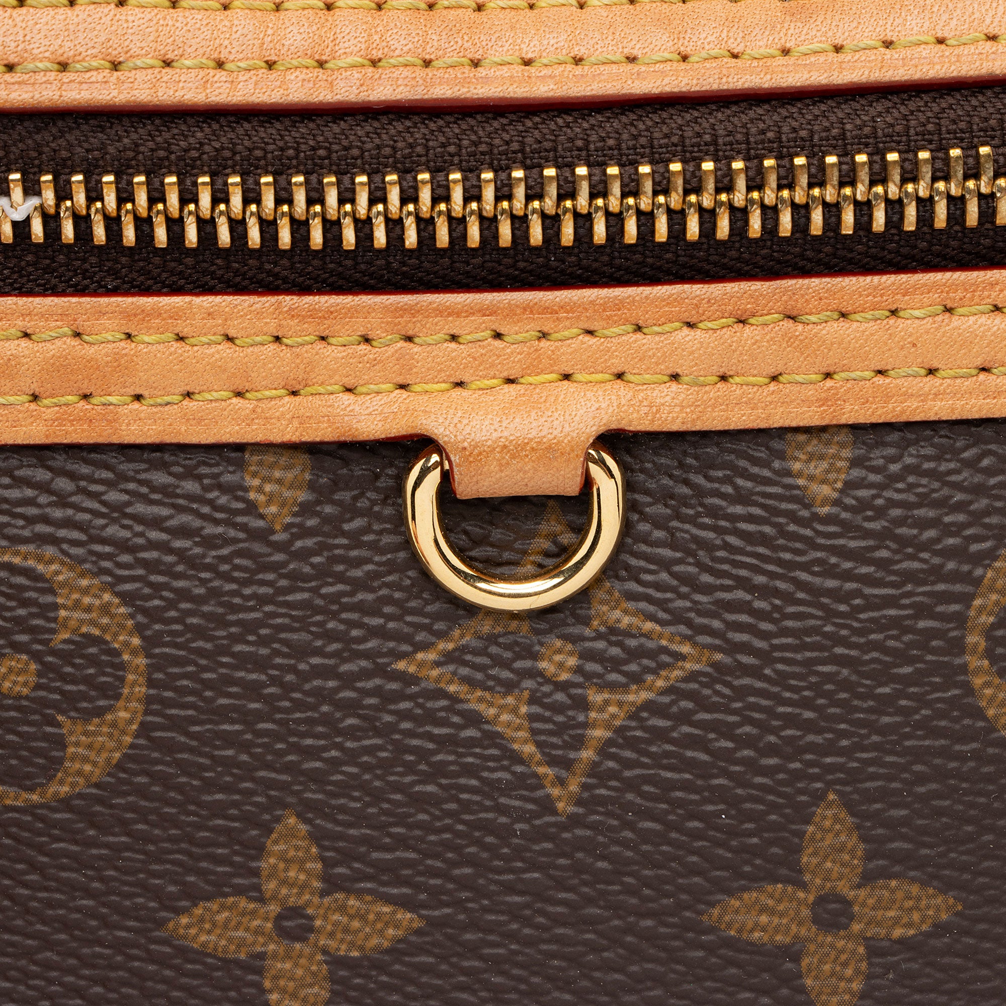 Louis Vuitton Monogram Canvas High Rise Bumbag