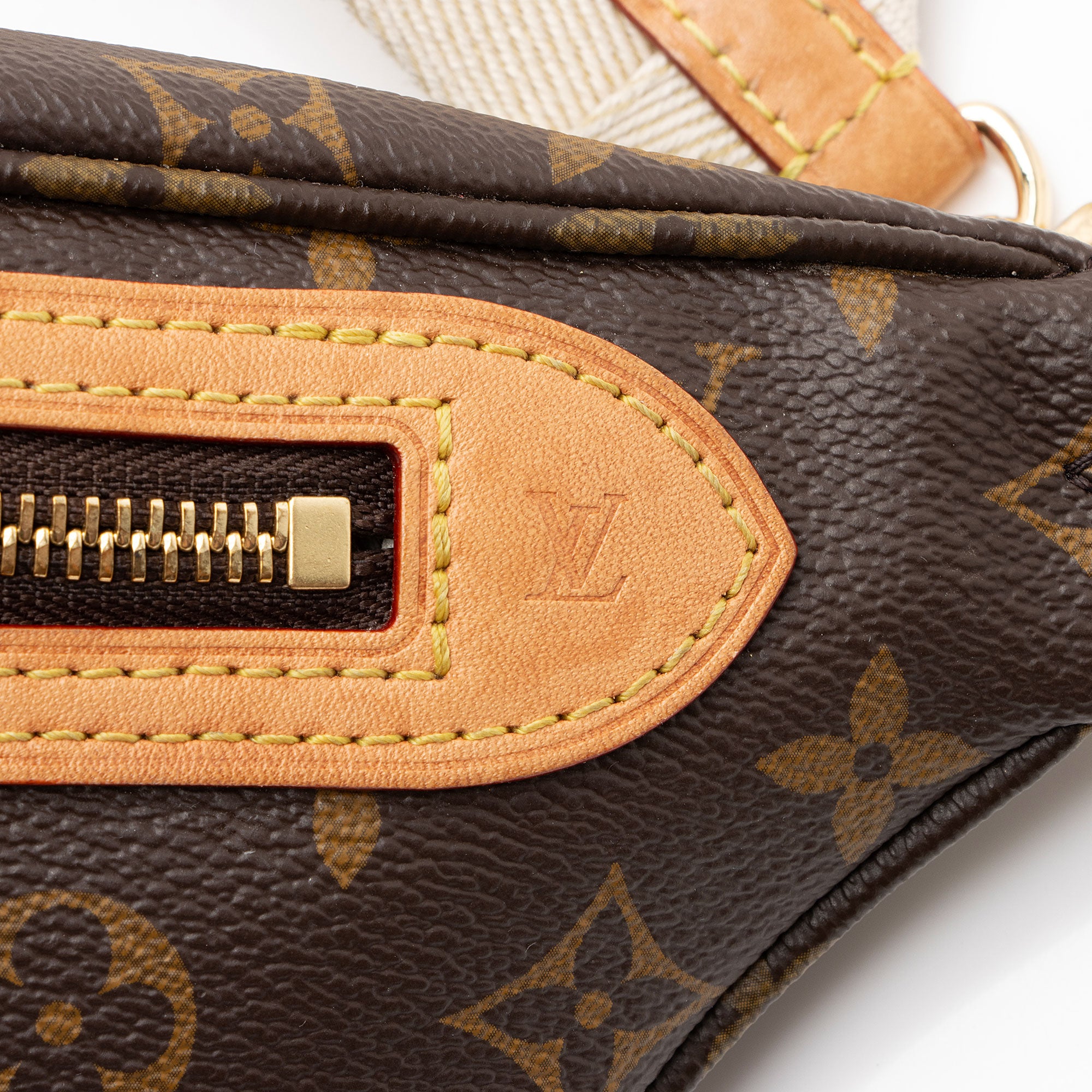 Louis Vuitton Monogram Canvas High Rise Bumbag