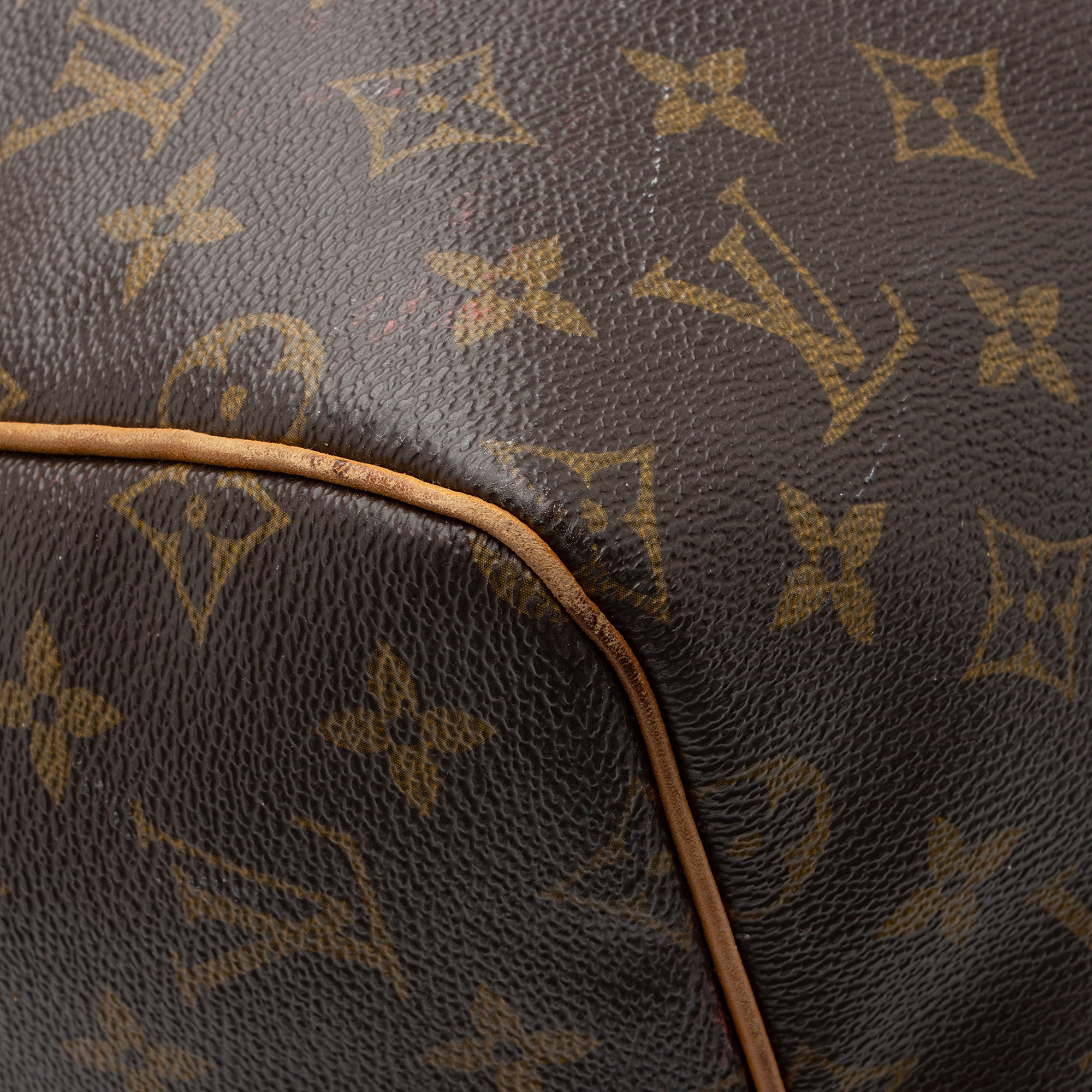 Louis Vuitton Monogram Canvas Keepall Bandouliere 55 Duffle Bag (SHF-qBIEjn)
