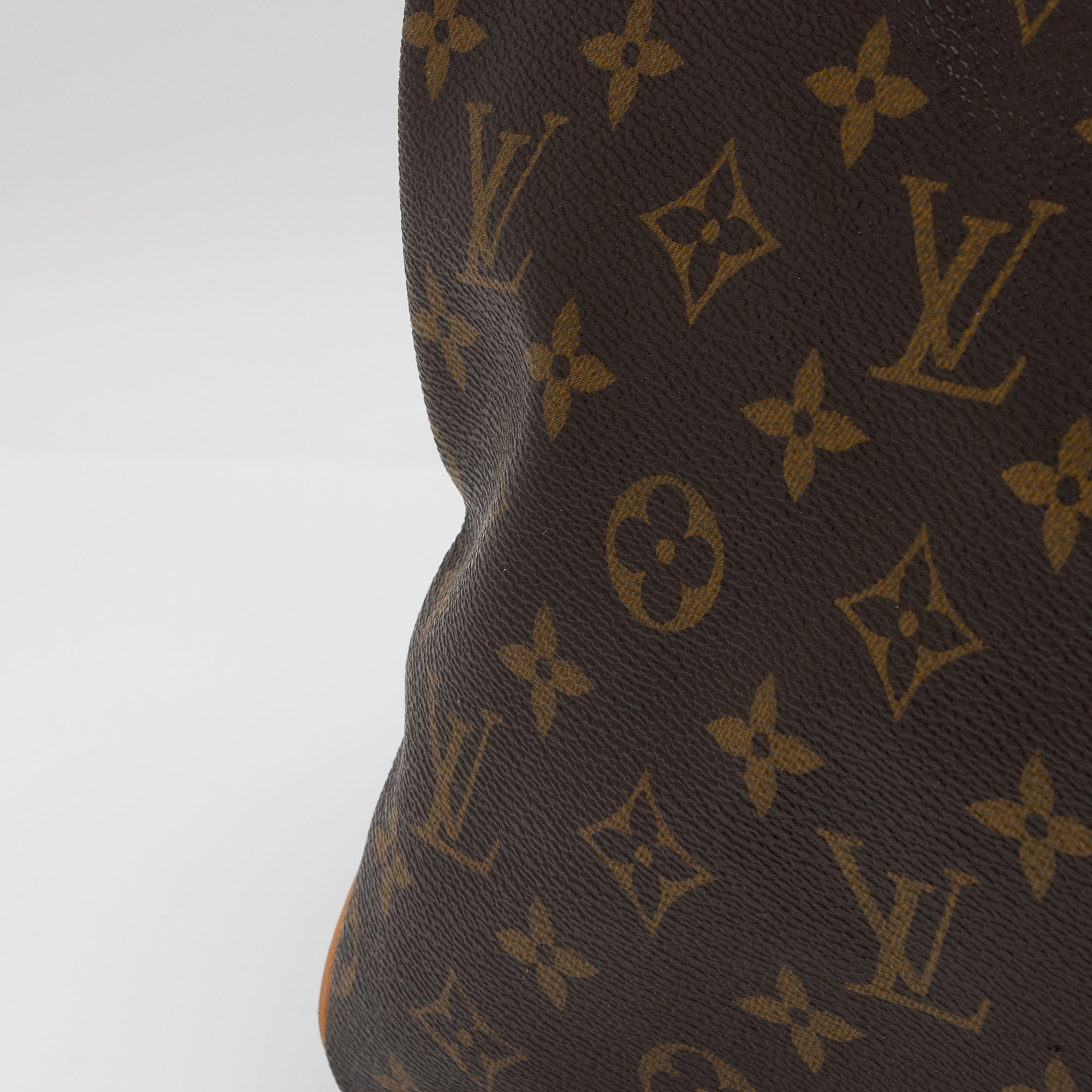Louis Vuitton Monogram Canvas Keepall Bandouliere 55 Duffle Bag (SHF-BWjDGO)