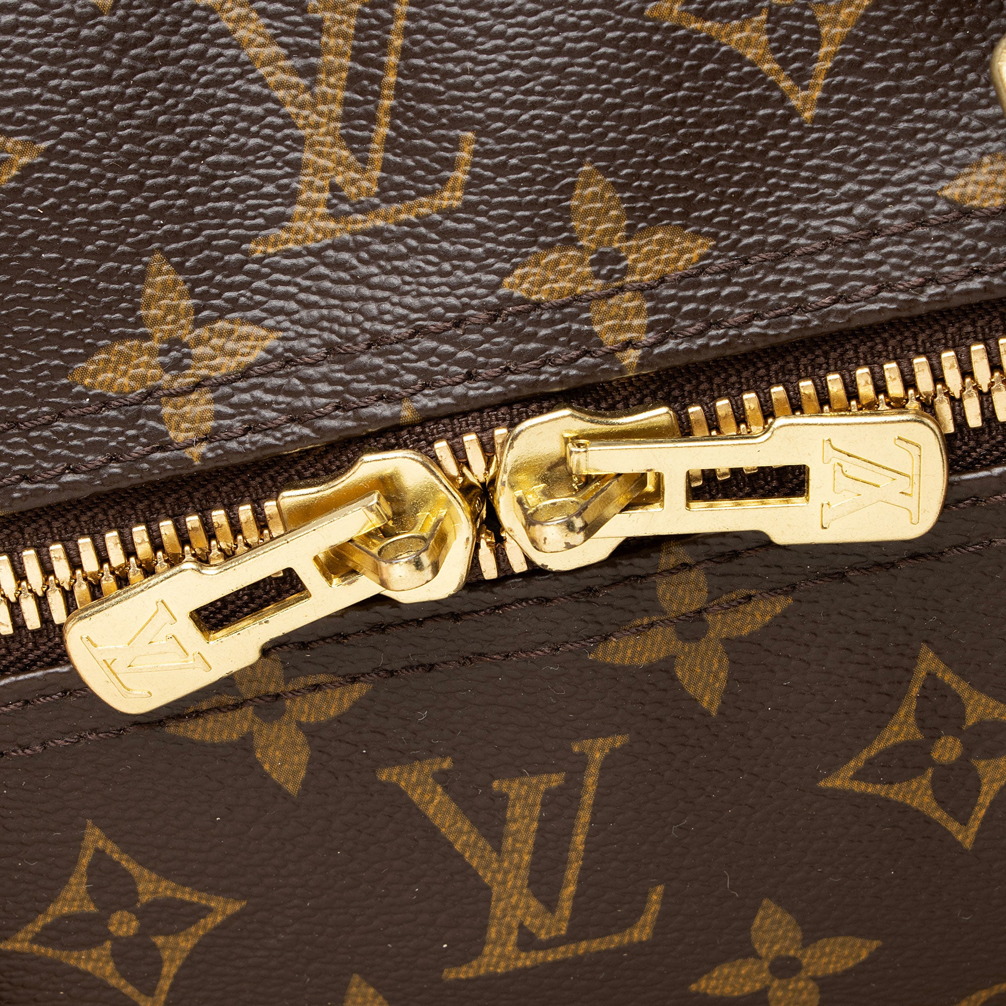 Louis Vuitton Monogram Canvas Keepall Bandouliere 60 Duffle