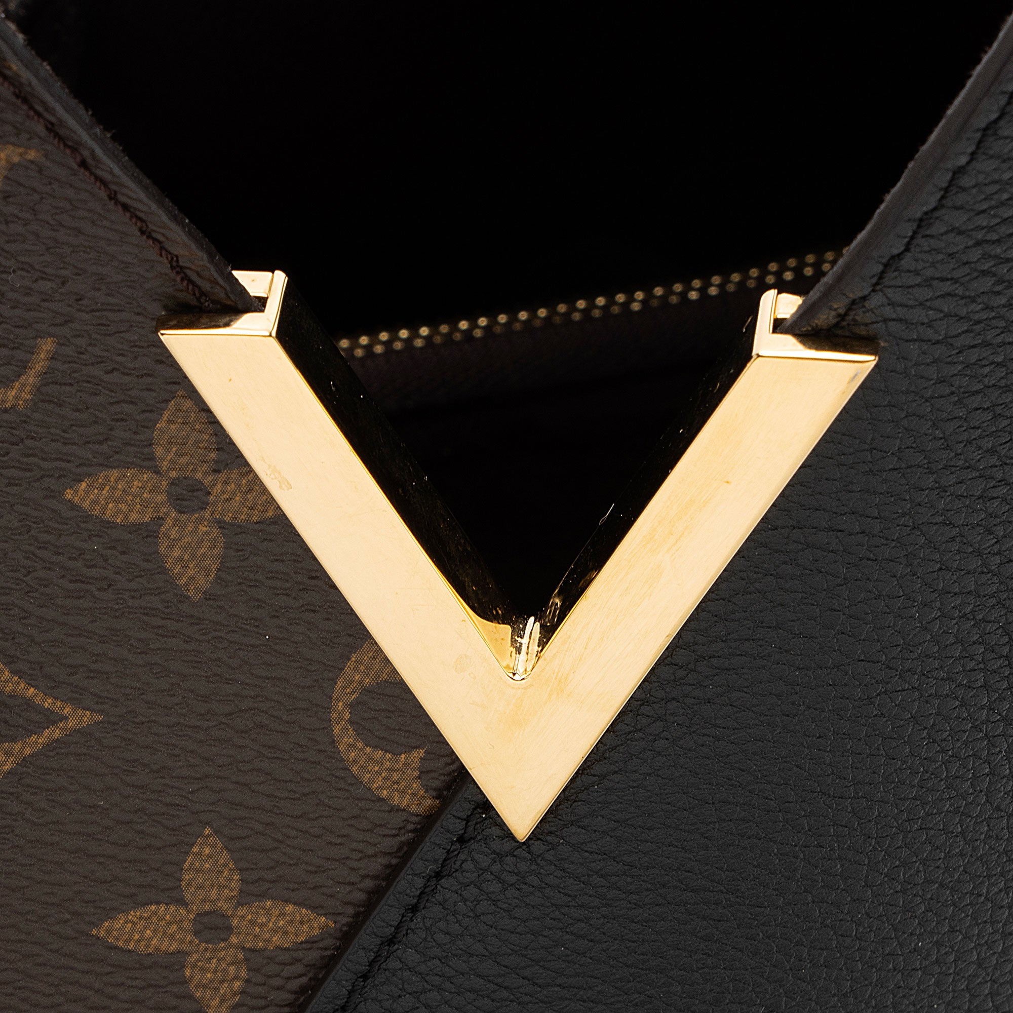 Louis Vuitton Monogram Canvas Kimono Tote