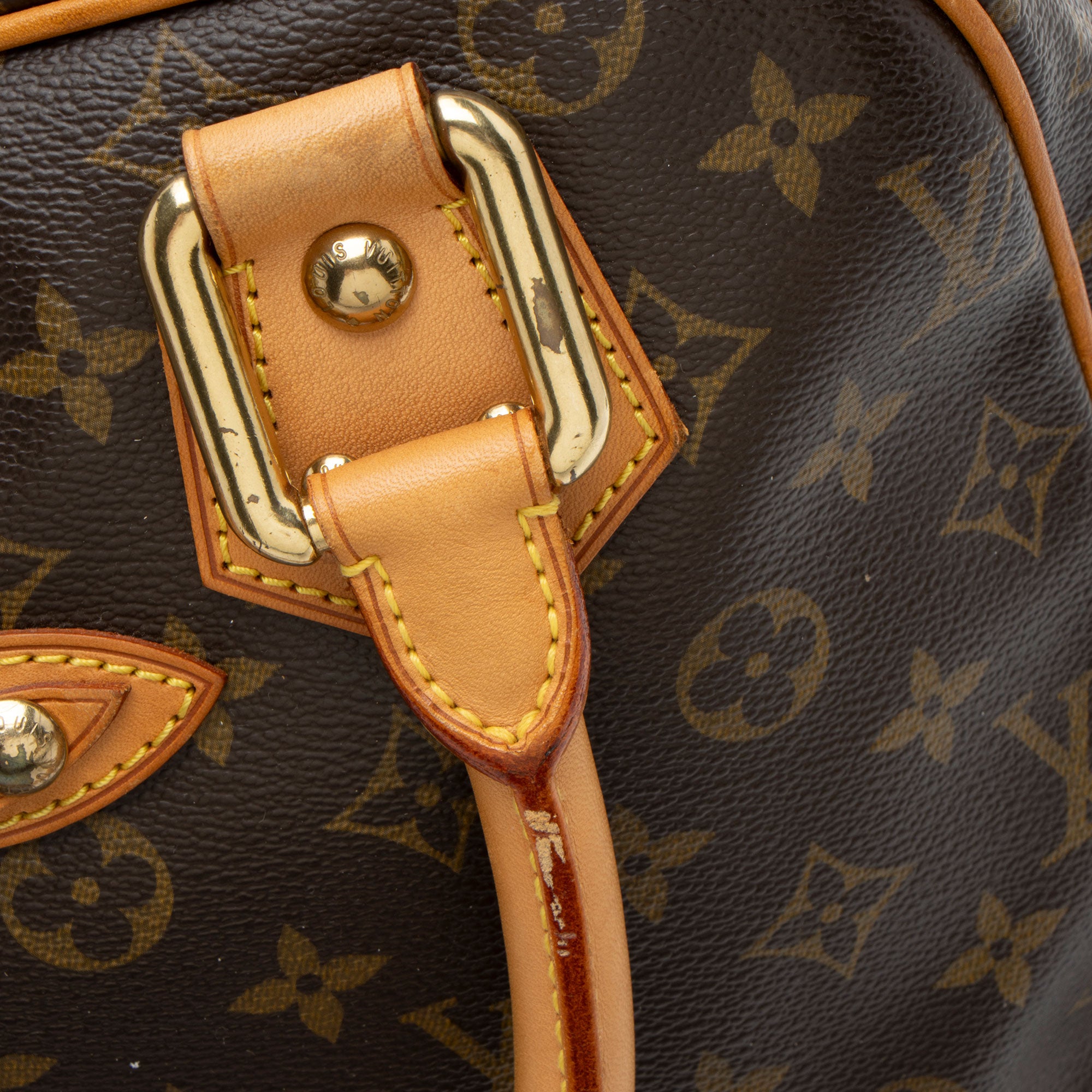 Louis Vuitton Monogram Canvas Manhattan GM Satchel (SHF-FGlzW5)