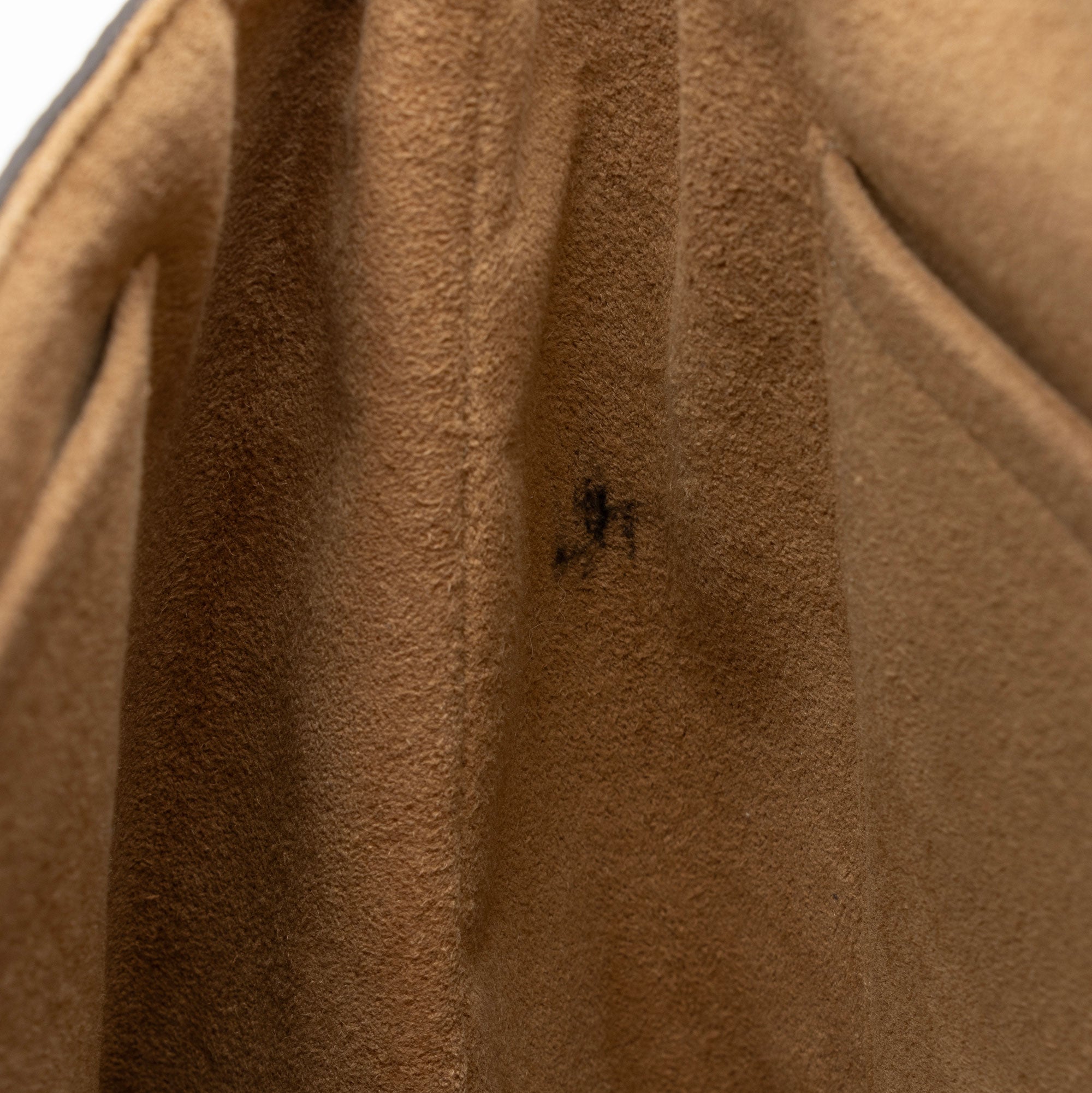 Louis Vuitton Monogram Canvas Marignan Messenger (SHF-ioeqQY)