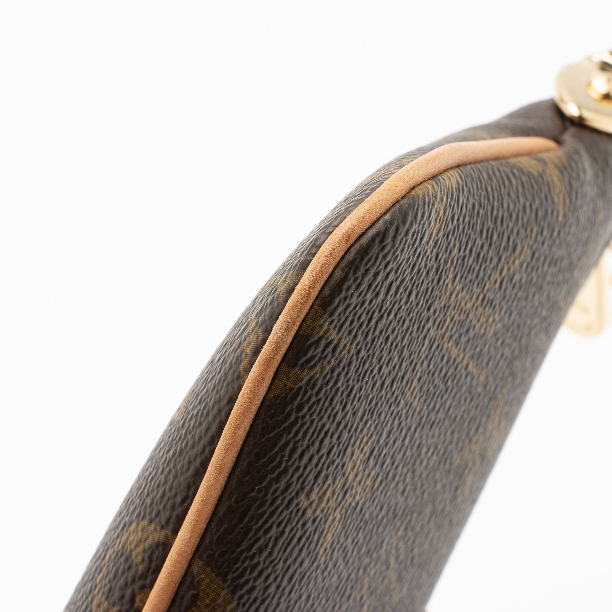 Louis Vuitton Monogram Canvas Milla MM Pochette (SHF-5uMDHD)